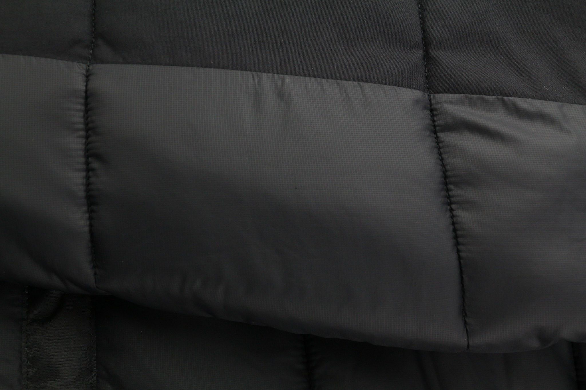 The North Face HIMALAYAN PARKA M Dark Zip Insulation Quilted Jacket 82588 Size US M / EU 48-50 / 2 - 14 Thumbnail