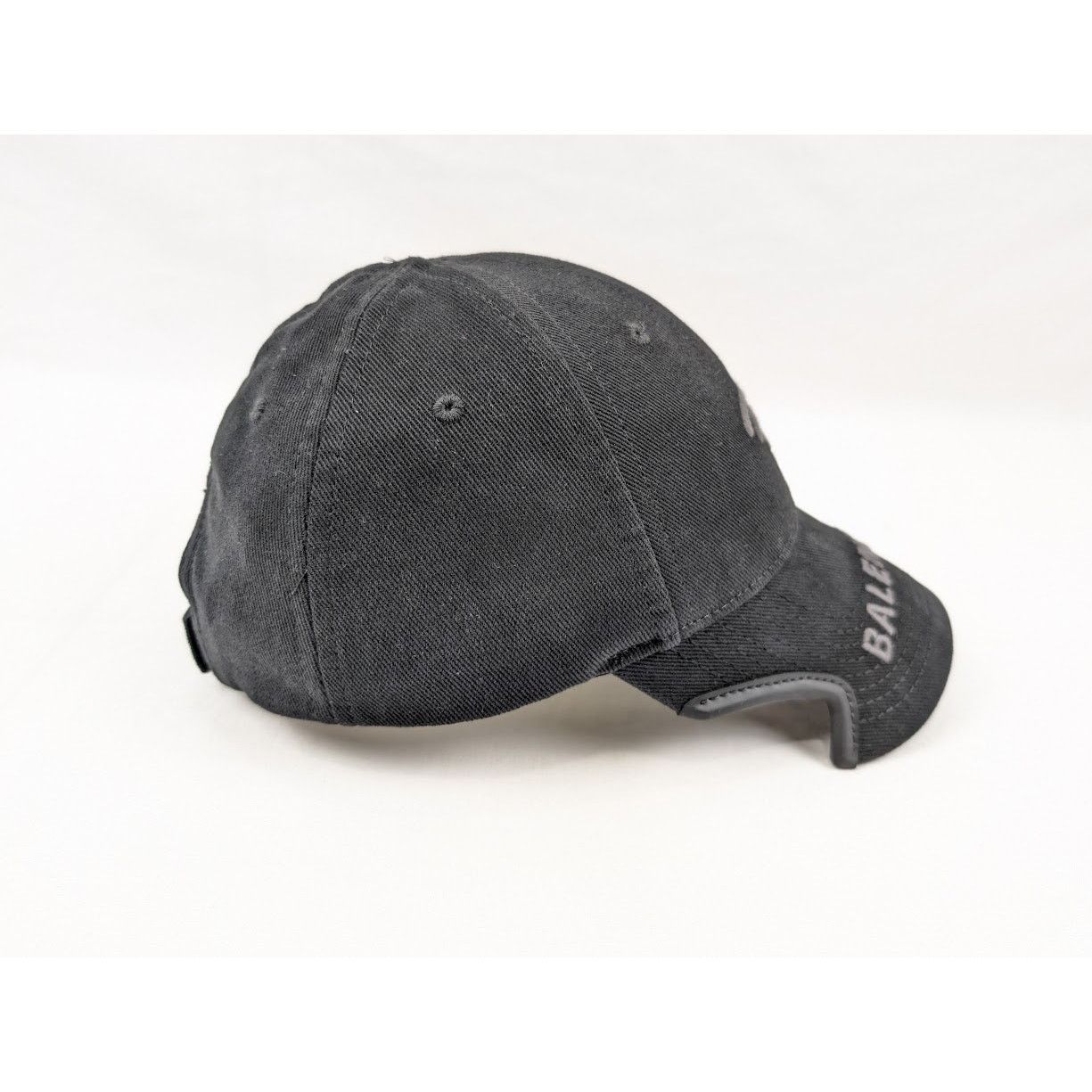 Balenciaga o1rshd1 Size:M / Cap / Hat in Black/Grey Size ONE SIZE - 8 Thumbnail