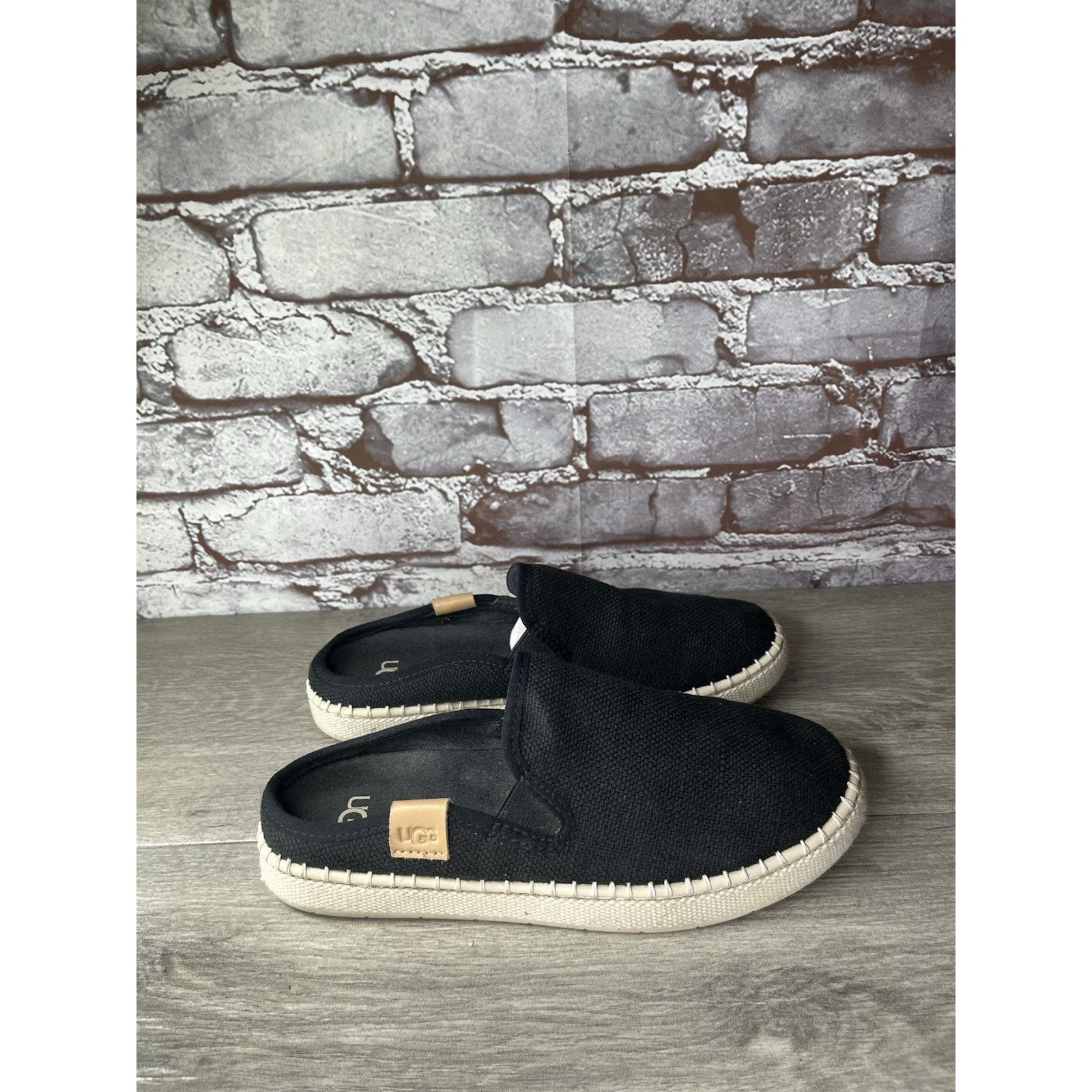 Ugg Ugg Black Delu Sneakers Canvas Slip On Mules Shoes Women’s S Size US 6 / IT 36 - 4 Thumbnail