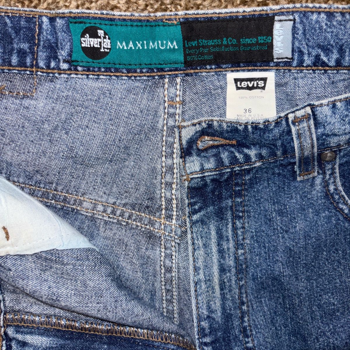 Levi's × Levi's Vintage Clothing VTG Levi’s SilverTab MAXIMUM Jorts circa. 1998 Size US 36 / EU 52 - 4 Thumbnail