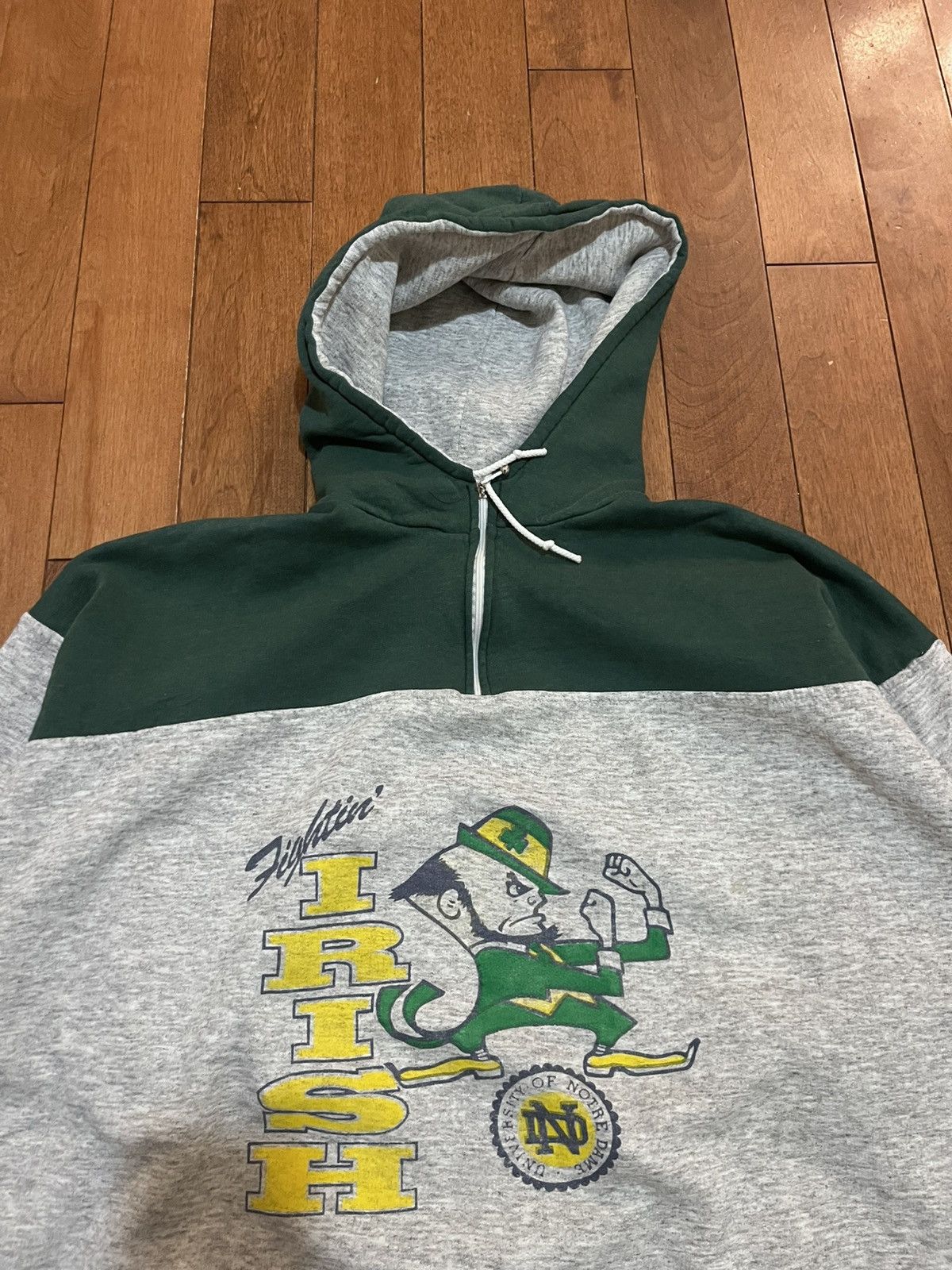 Vintage Vintage 90’s notre dame fighting irish hoodie Size US L / EU 52-54 / 3 - 1 Thumbnail