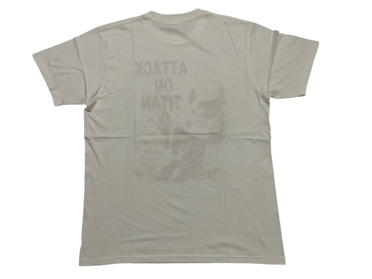 Vintage Vintage Y2K Attack On Titan Shirt Rare Design Size US L / EU 52-54 / 3 - 2 Thumbnail