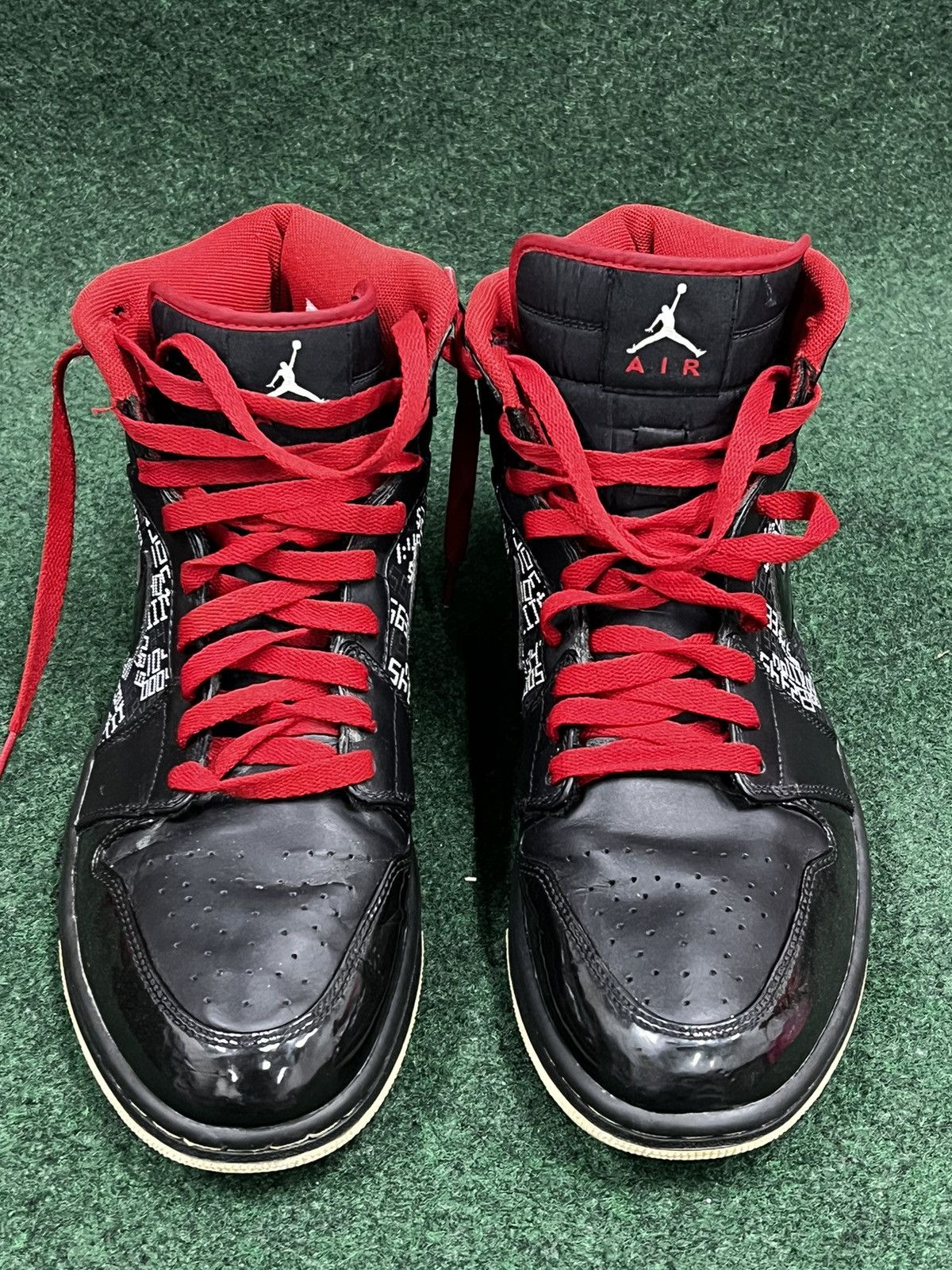Jordan Brand RARE Vintage 2009 Air Jordan 1 Hall Of Fame Size US 10.5 / EU 43-44 - 2 Thumbnail