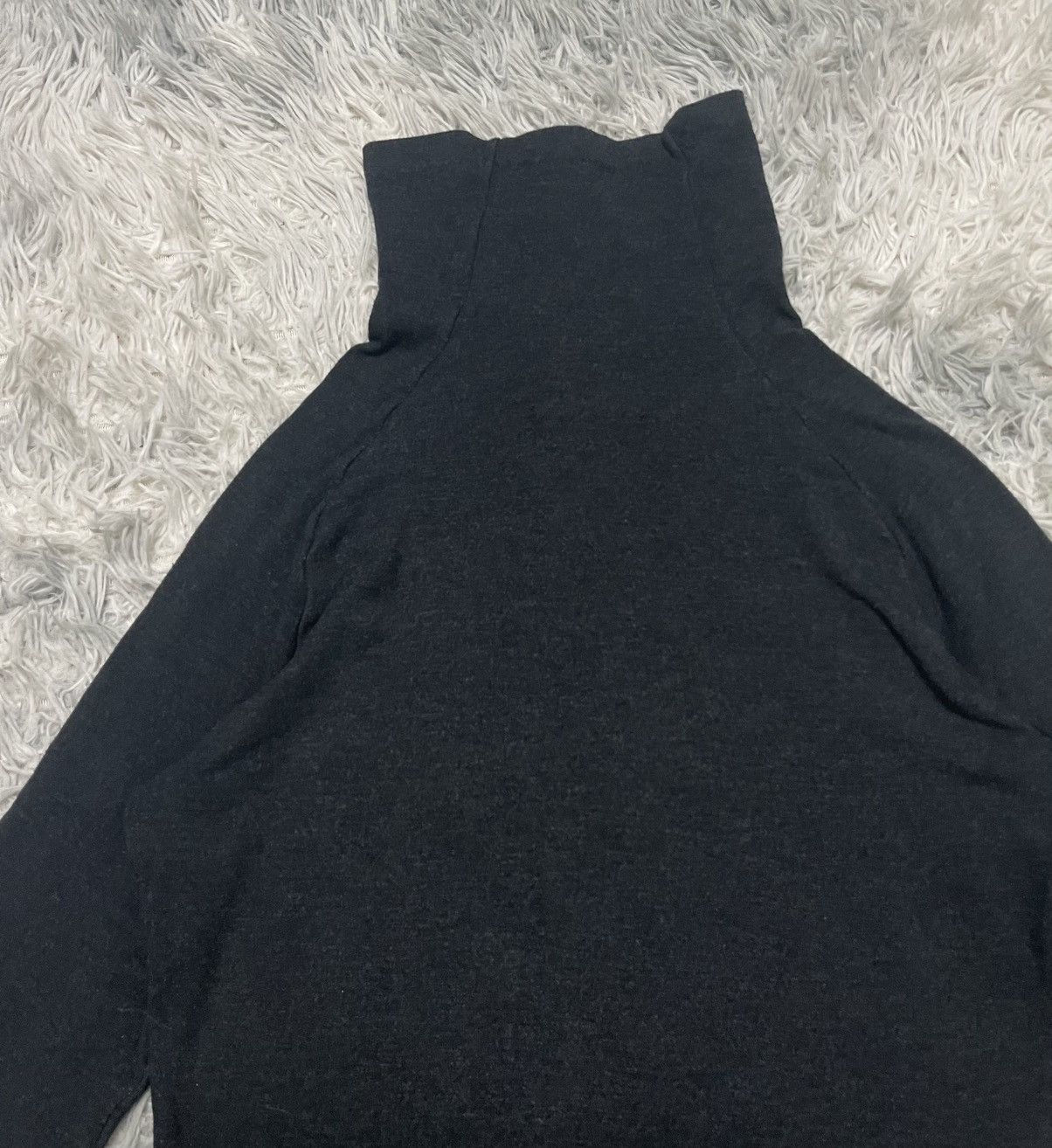 Yohji Yamamoto 90s YOHJI YAMAMOTO ASYMMETRICAL LONG SLEEVE TURTLENECK Size US M / EU 48-50 / 2 - 15 Thumbnail