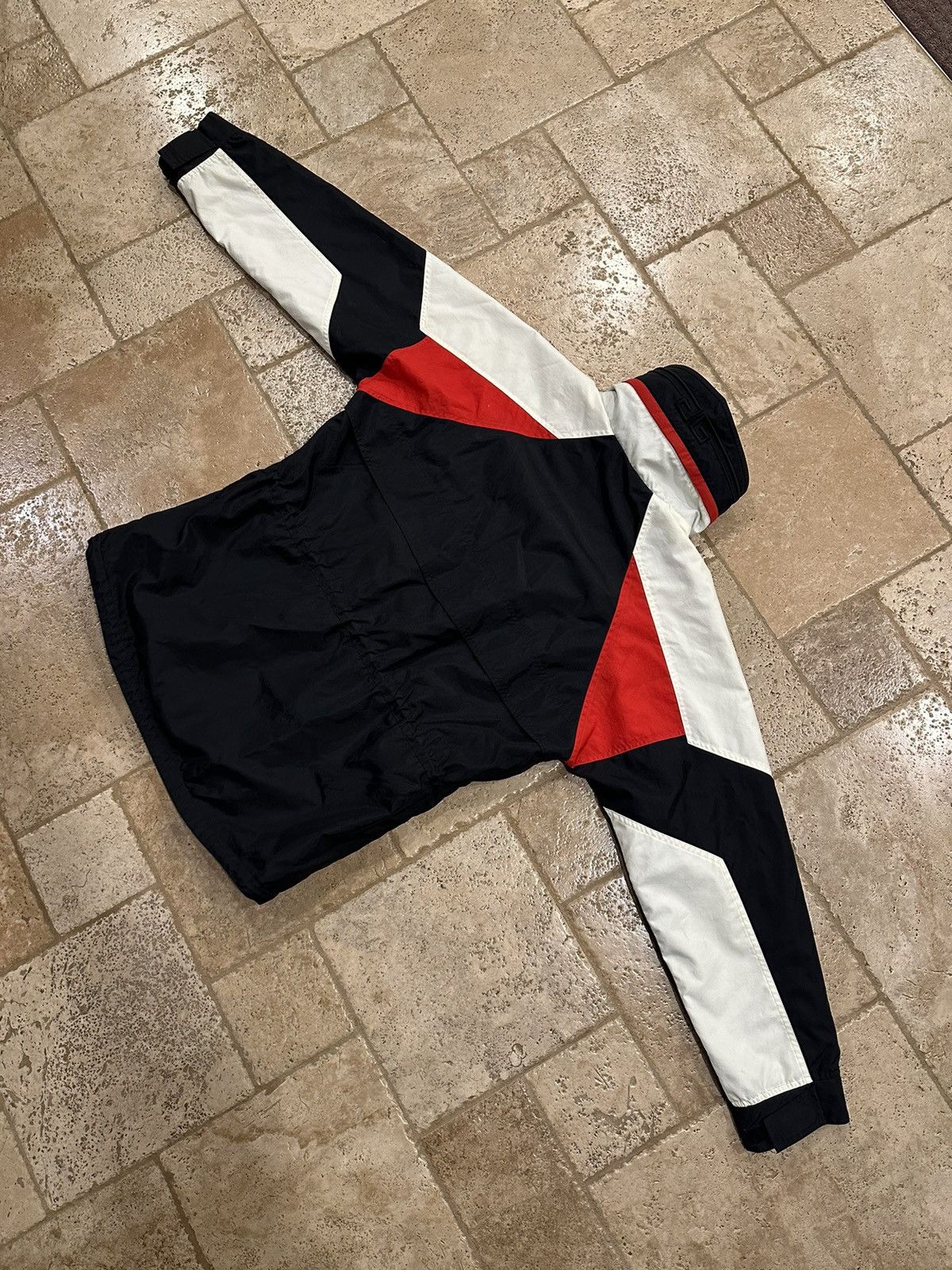 Givenchy Givenchy Vintage Sports Sailing Zip Up Black / Red Jacket Size US L / EU 52-54 / 3 - 14 Thumbnail