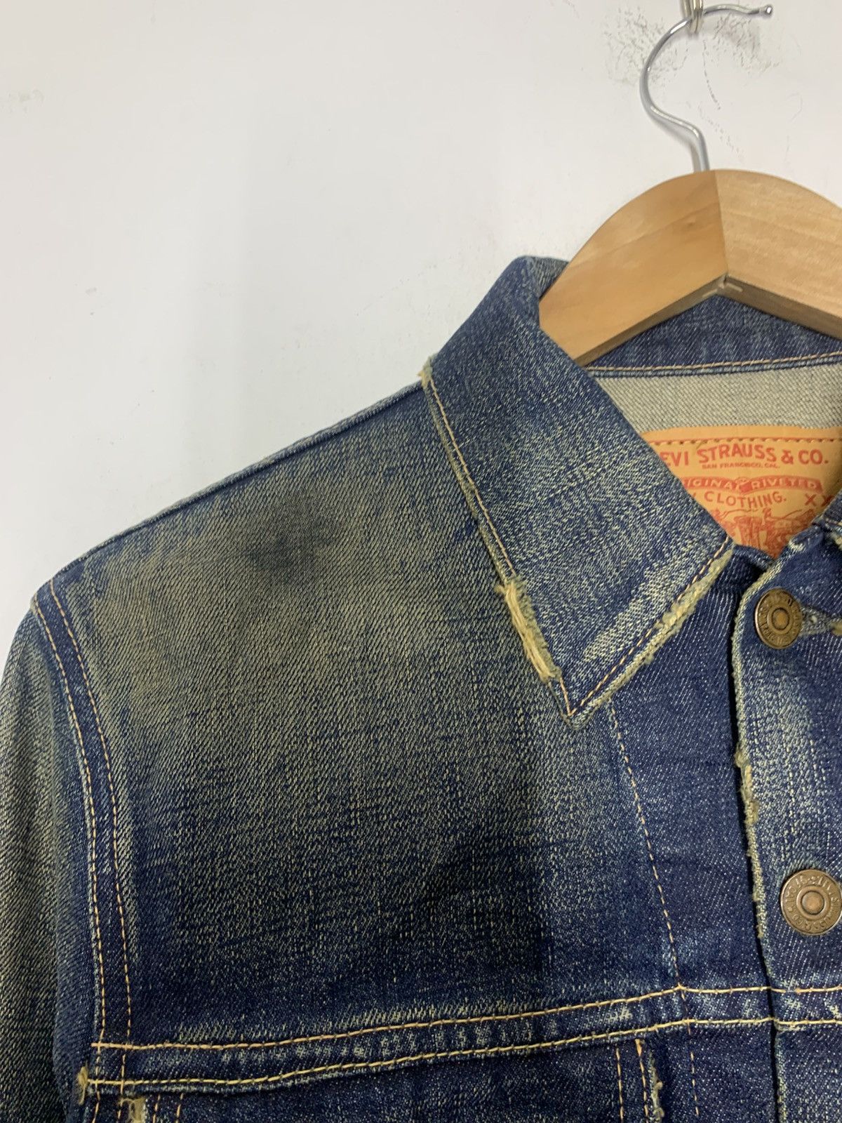 Levi's Levi’s Big E Japan Trucker Type 3 Dirty Painted Denim Size US M / EU 48-50 / 2 - 6 Thumbnail