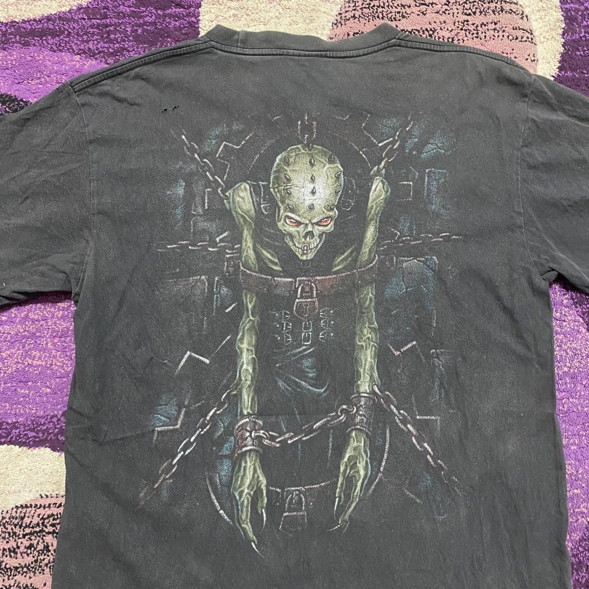 Other Vintage Seven Zero One Skull Chain Art Faded Tshirt Size US M / EU 48-50 / 2 - 7 Thumbnail
