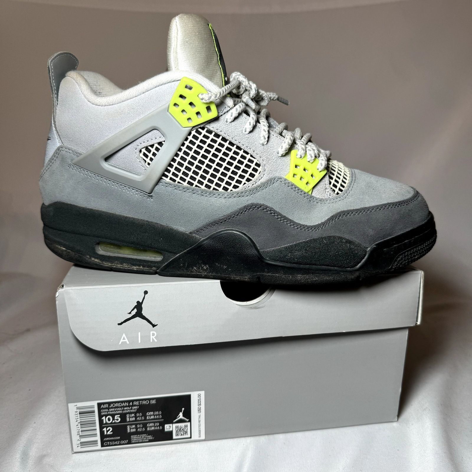 Jordan Brand Nike Size 10.5 Nike Air Jordan 4 Retro SE Neon 95 Men s Shoes Grailed