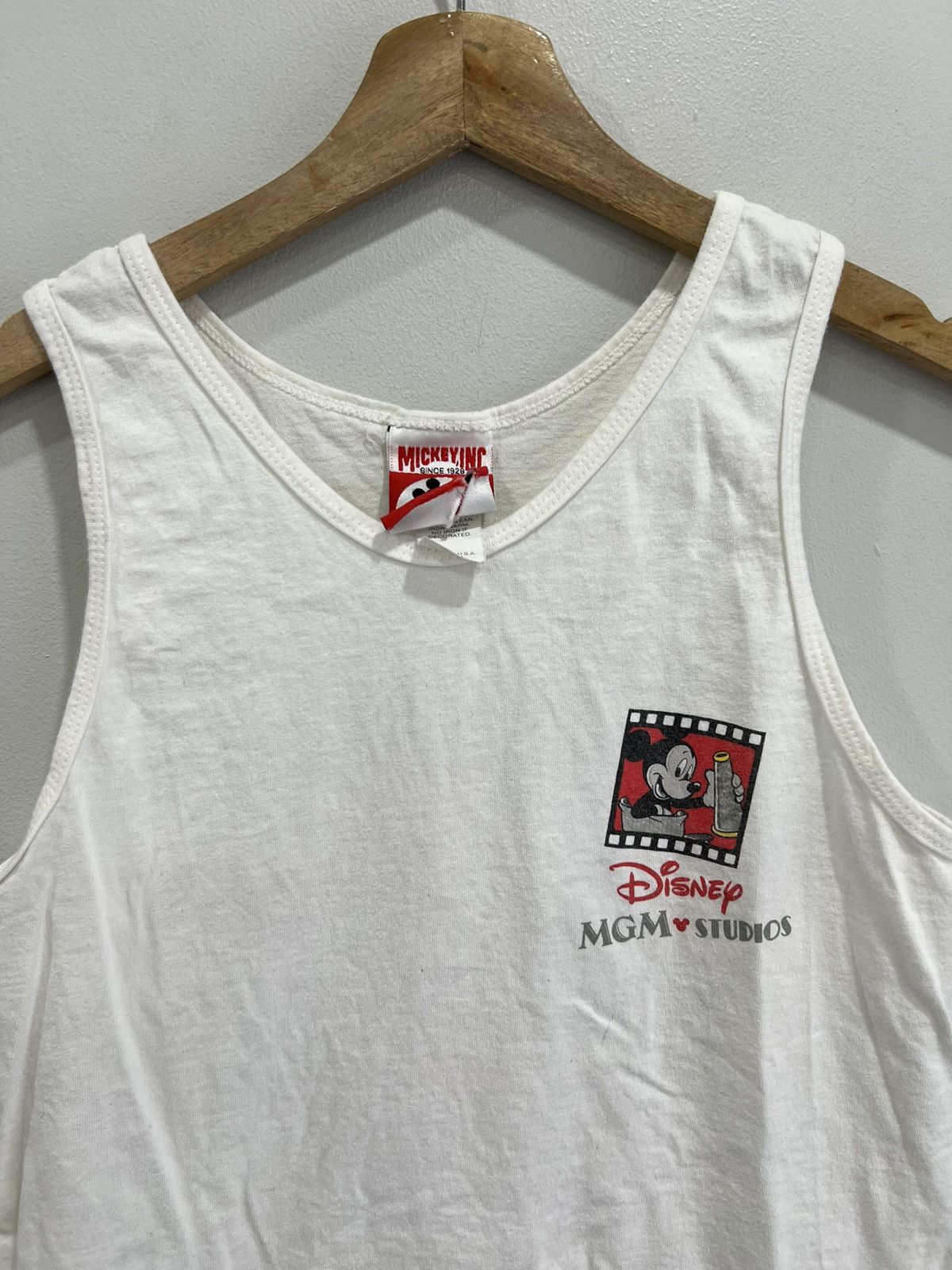 Vintage Vintage Mickey Mouse Tank Top Shirt mgm studio movie Size US S / EU 44-46 / 1 - 3 Thumbnail