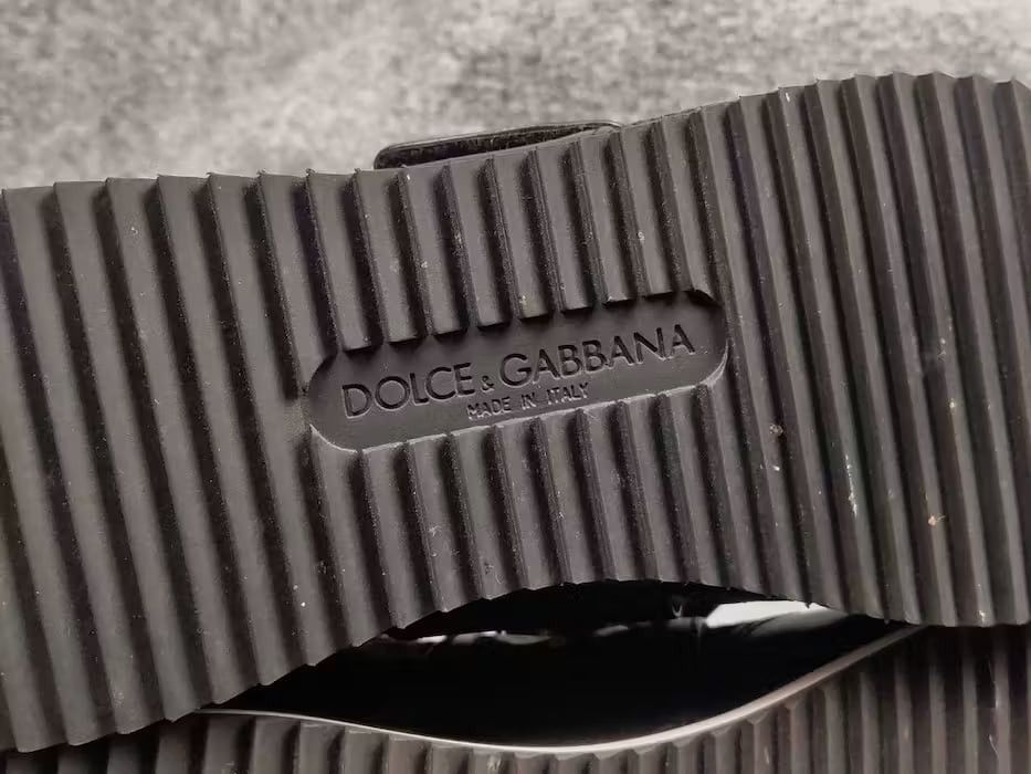 Dolce & Gabbana Dolce & Gabbana Leopard pattern stones velutto Sneakers Size US 9.5 / IT 39.5 - 22 Thumbnail