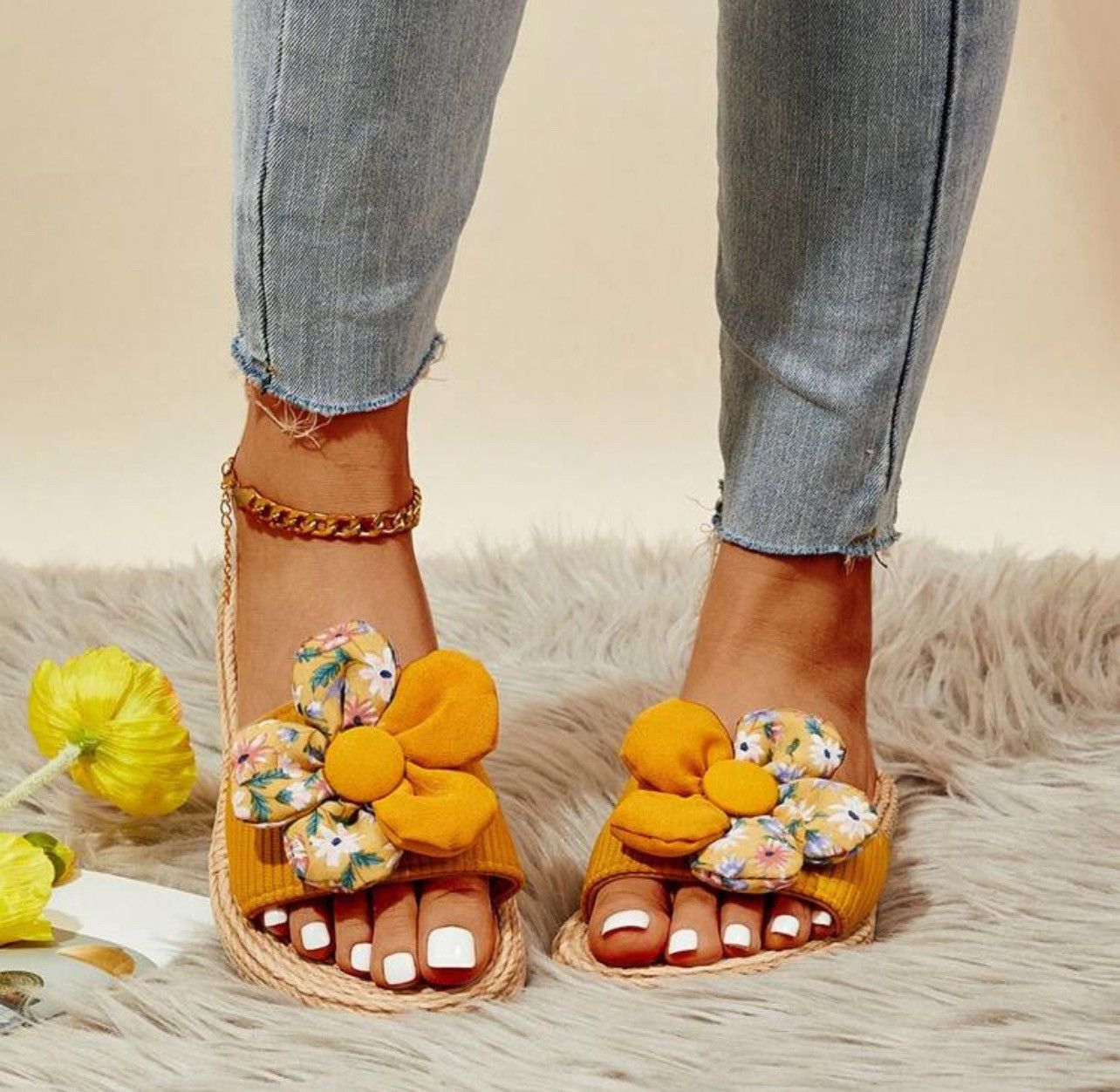 Vintage Beautiful decorative sandals Size US 7.5 / IT 37.5 - 5 Thumbnail