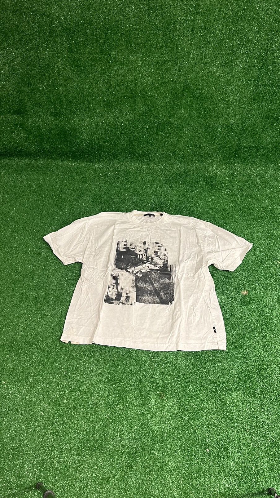 Ted Baker Ted Baker Graphic Design T-Shirt Size US M / EU 48-50 / 2 - 1 Thumbnail