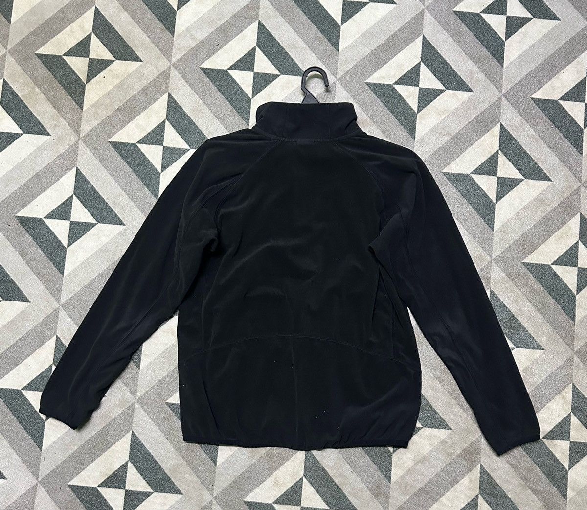 Other Lowe alpine sweater black size S Size US S / EU 44-46 / 1 - 3 Thumbnail