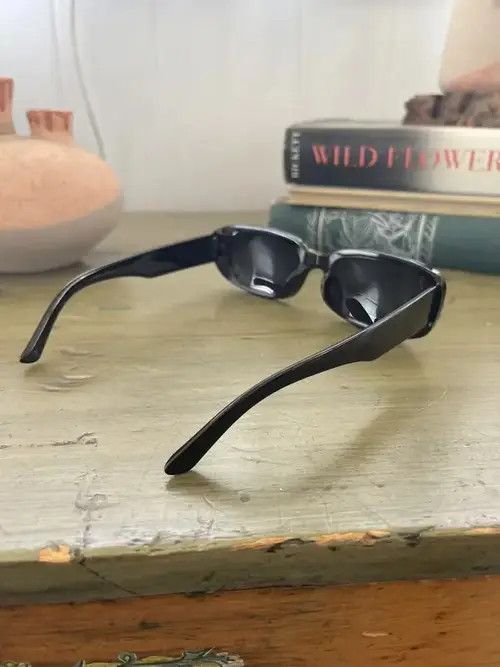Vintage Y2K Sunglasses Size ONE SIZE - 2 Thumbnail