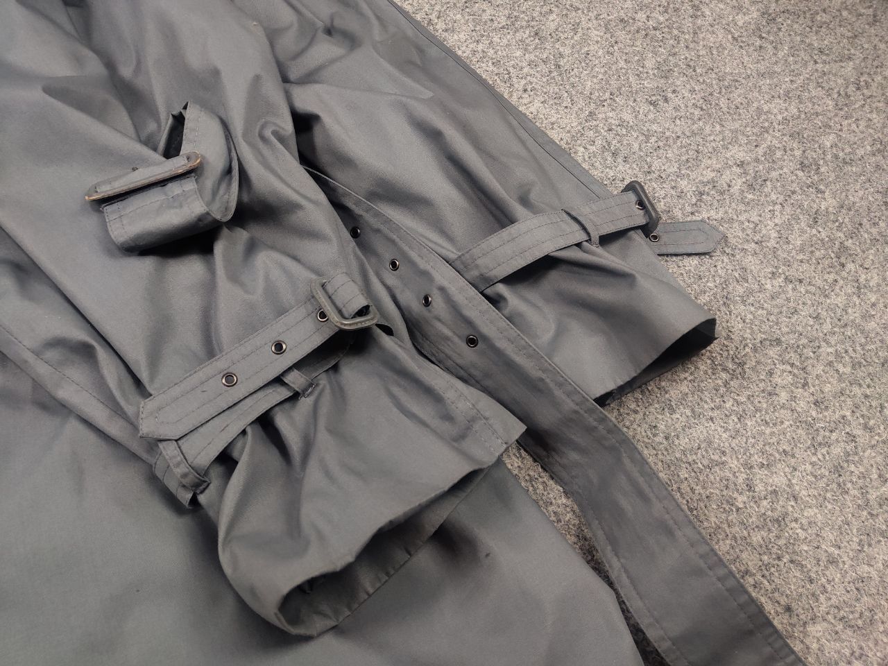 Yves Saint Laurent Vintage 80's Archive Yves Saint Laurent trench coat Jacket Size US L / EU 52-54 / 3 - 12 Thumbnail