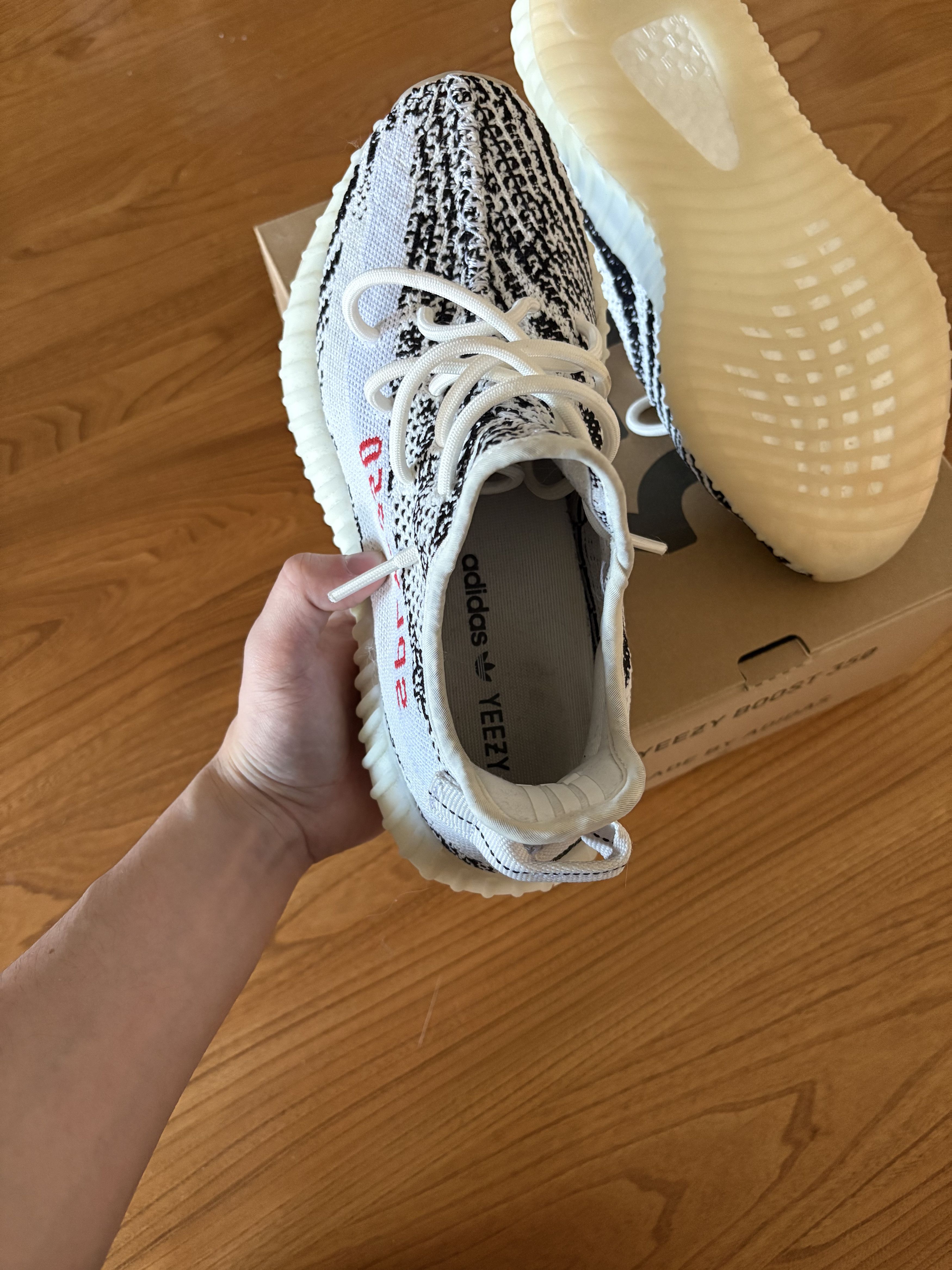 Yeezy Yeezy Boost 350 V2 Zebra Size US 8 / EU 41 - 3 Thumbnail
