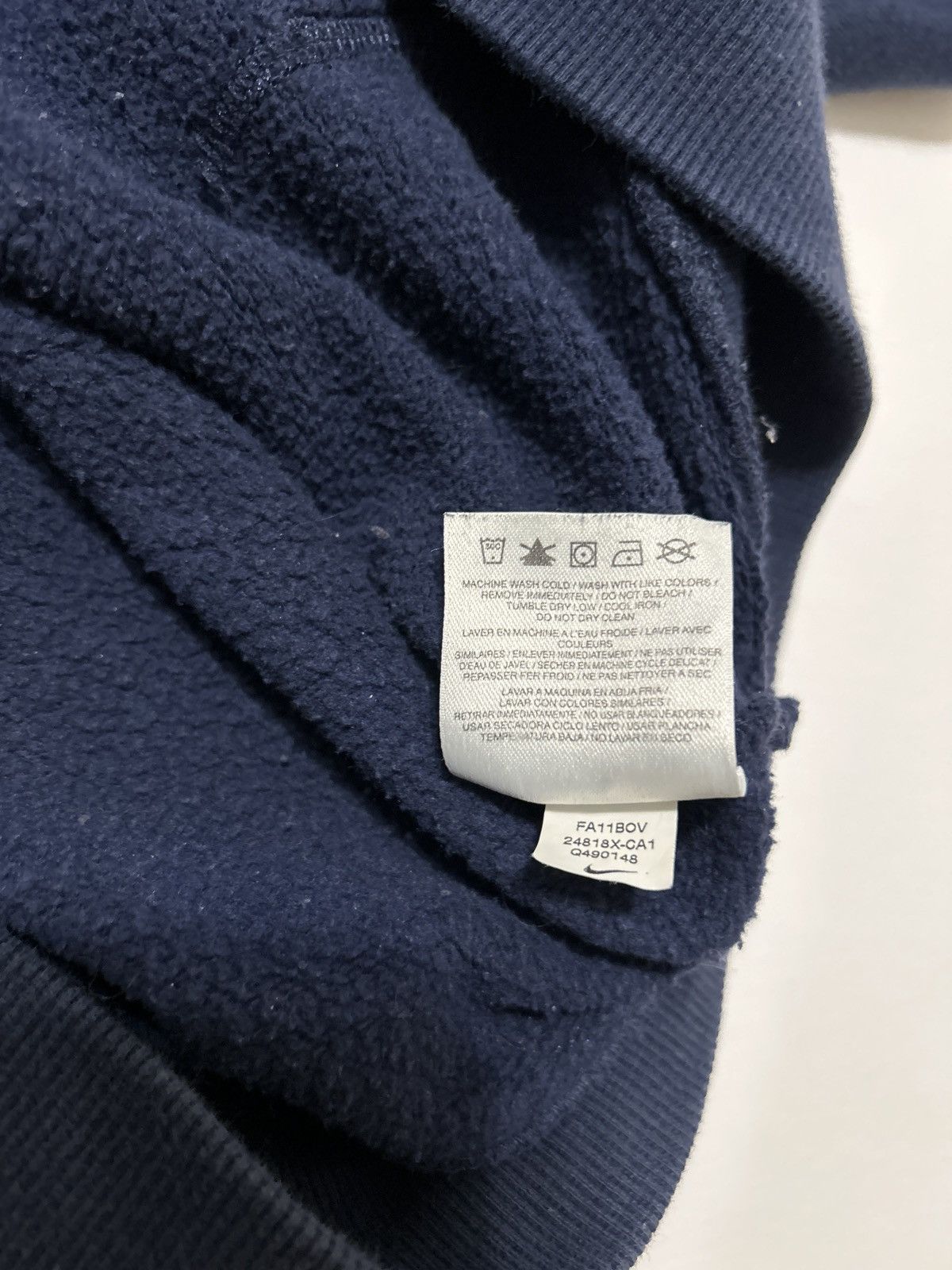 Nike Vintage Nike California Bears Big Logo Center Swoosh Hoodie Size US XL / EU 56 / 4 - 6 Thumbnail