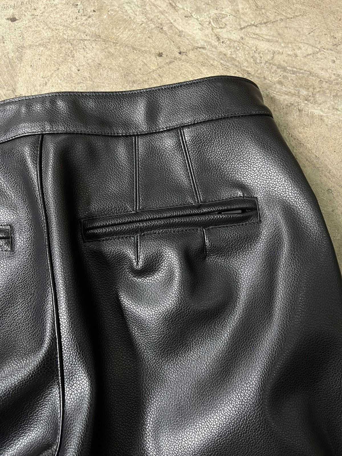 Other KHY Faux Leather Wide Leg Pants (unisex) Size US 31 - 15 Thumbnail