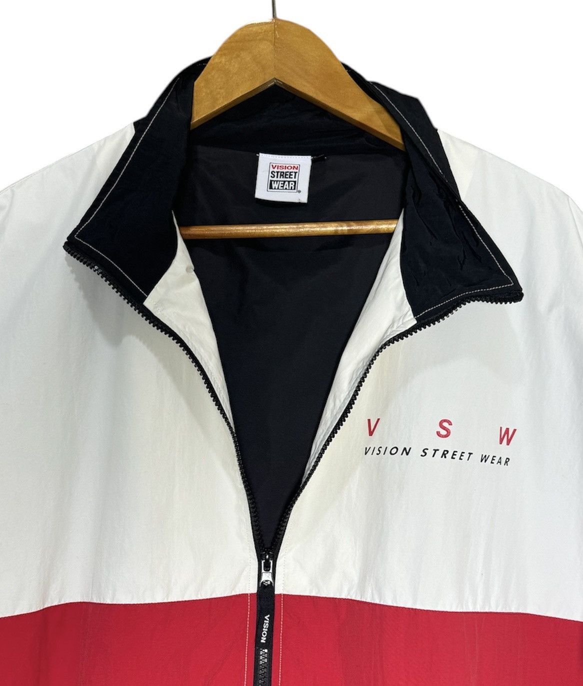 Vision Streetwear Vision Street Wear Oversize Back Logo Nylon Jacket Size US L / EU 52-54 / 3 - 7 Thumbnail