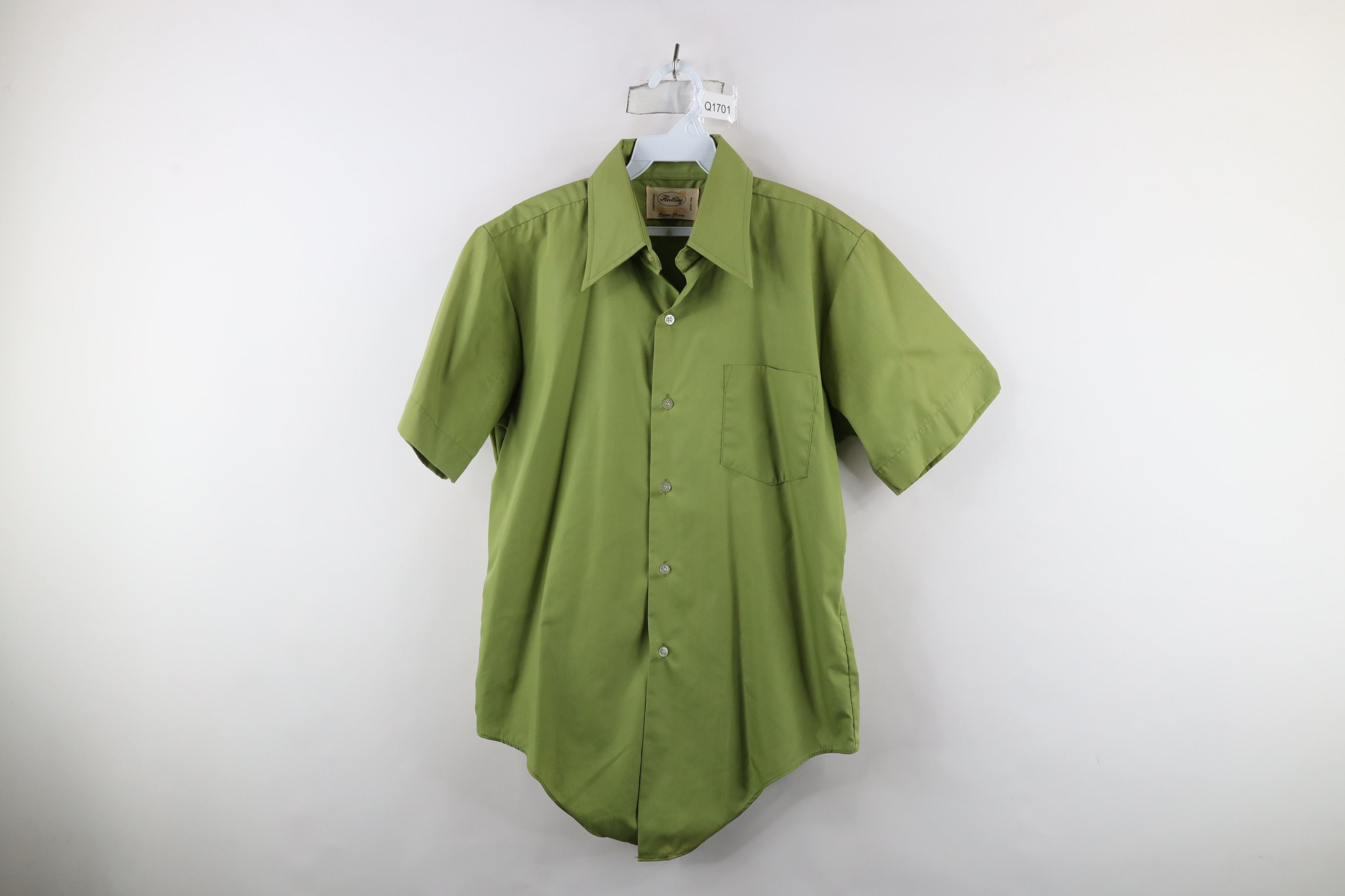 Vintage Vintage 70s Streetwear Short Sleeve Collared Button Shirt Size US M / EU 48-50 / 2 - 1 Thumbnail