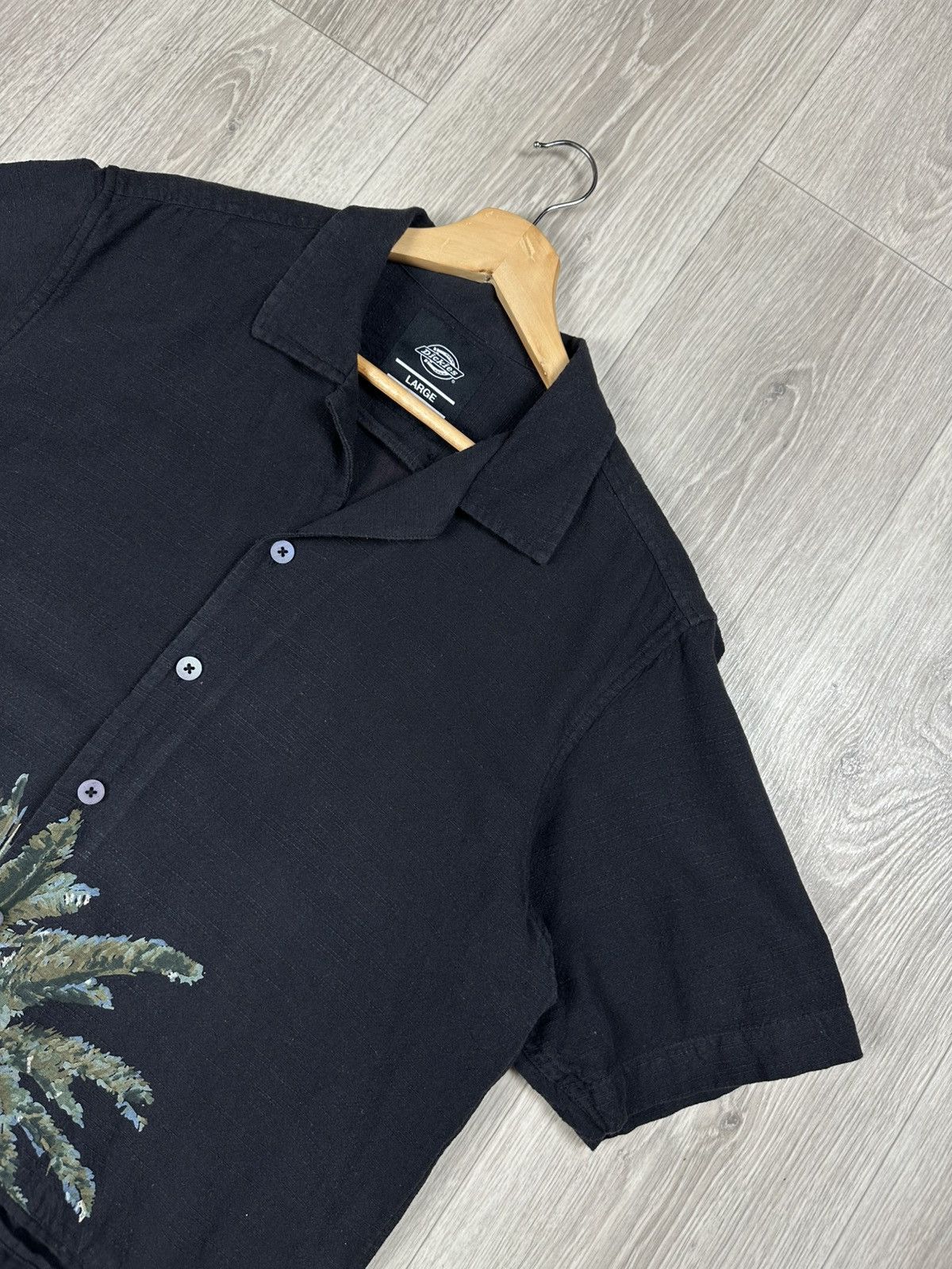 Dickies Dickies Hawaii Shirt Button Up Size L Size US L / EU 52-54 / 3 - 3 Thumbnail