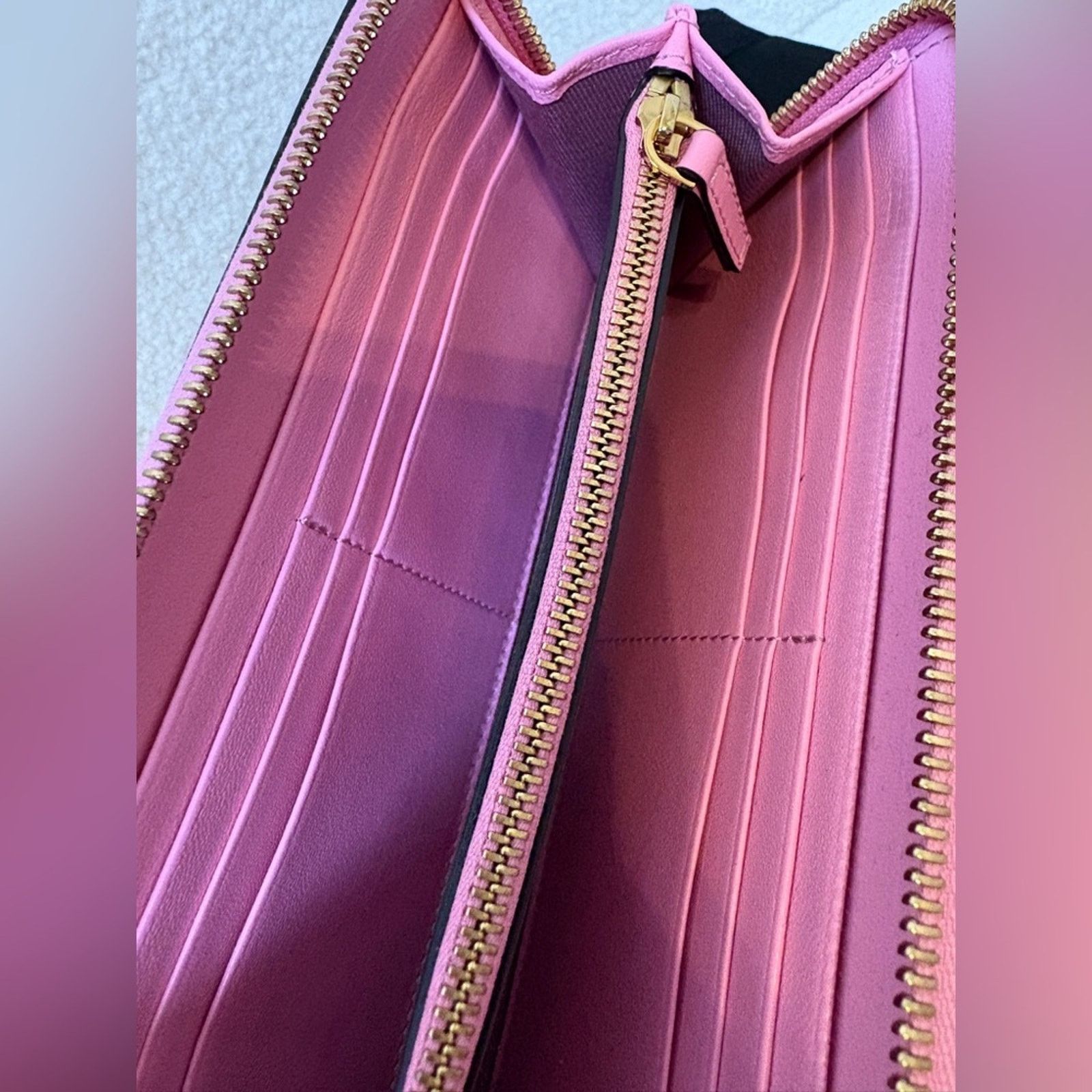 Versace Versace Medusa Pink Zip-Around Wallet Size ONE SIZE - 5 Thumbnail