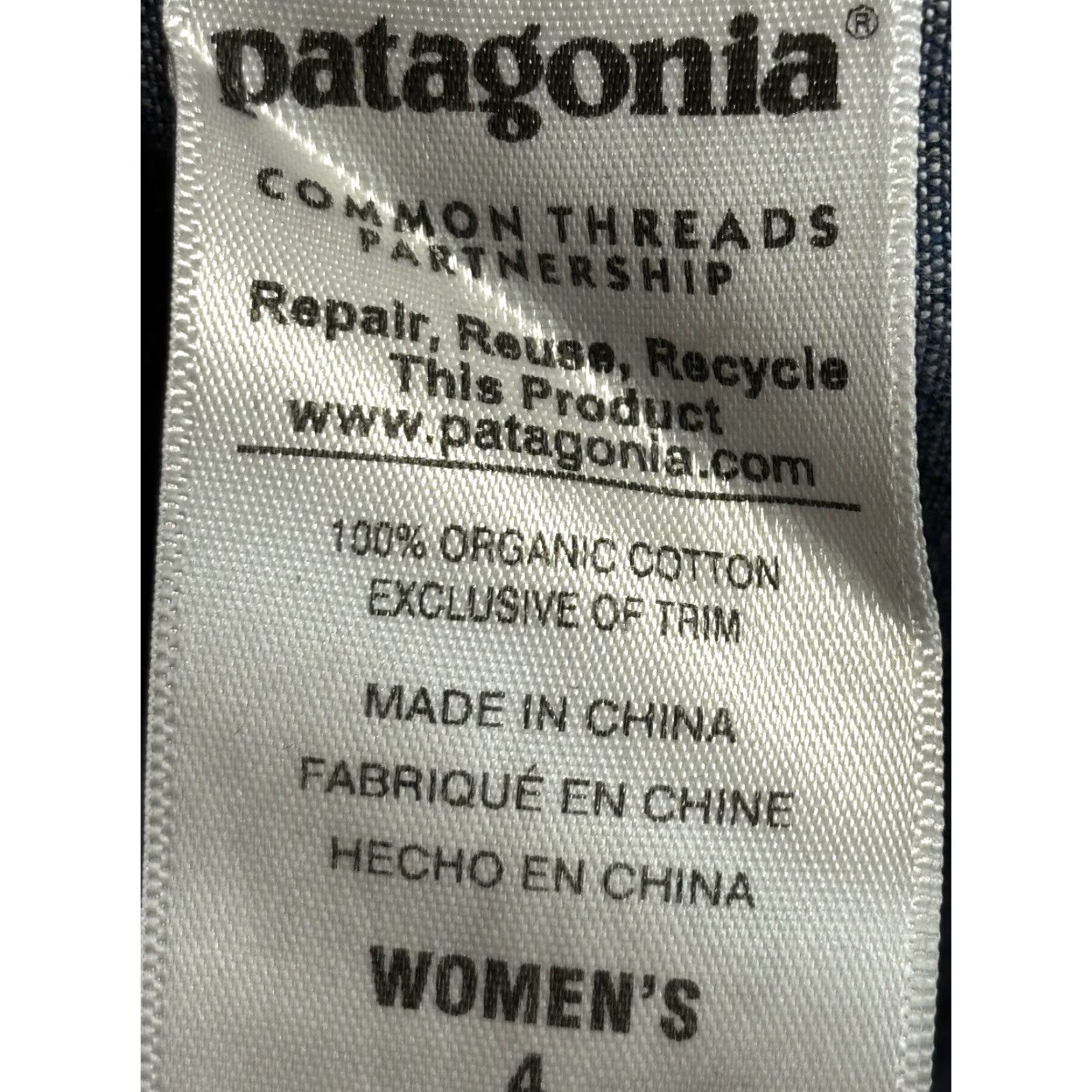 Patagonia Patagonia Organic Cotton Shift Dress 4 Blue Pockets Short No Belt Snap Front Bag? Size 27" / US 4 / IT 40 - 7 Thumbnail