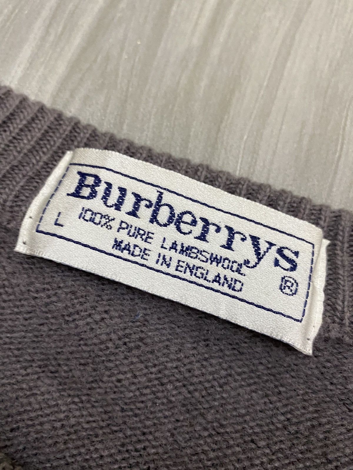 Burberry Prorsum Vintage Burberrys Crewneck Sweater – Super Geelong Wool Size US L / EU 52-54 / 3 - 7 Thumbnail