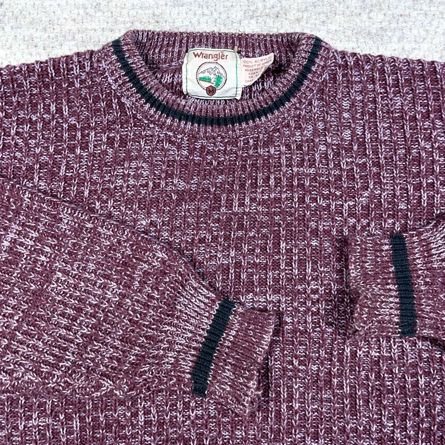 Wrangler Vintage Wrangler Grandpa Sweater Men Medium Purple Crewneck 80s 90s USA Heavy Knit Geometric Logo Size US M / EU 48-50 / 2 - 2 Thumbnail