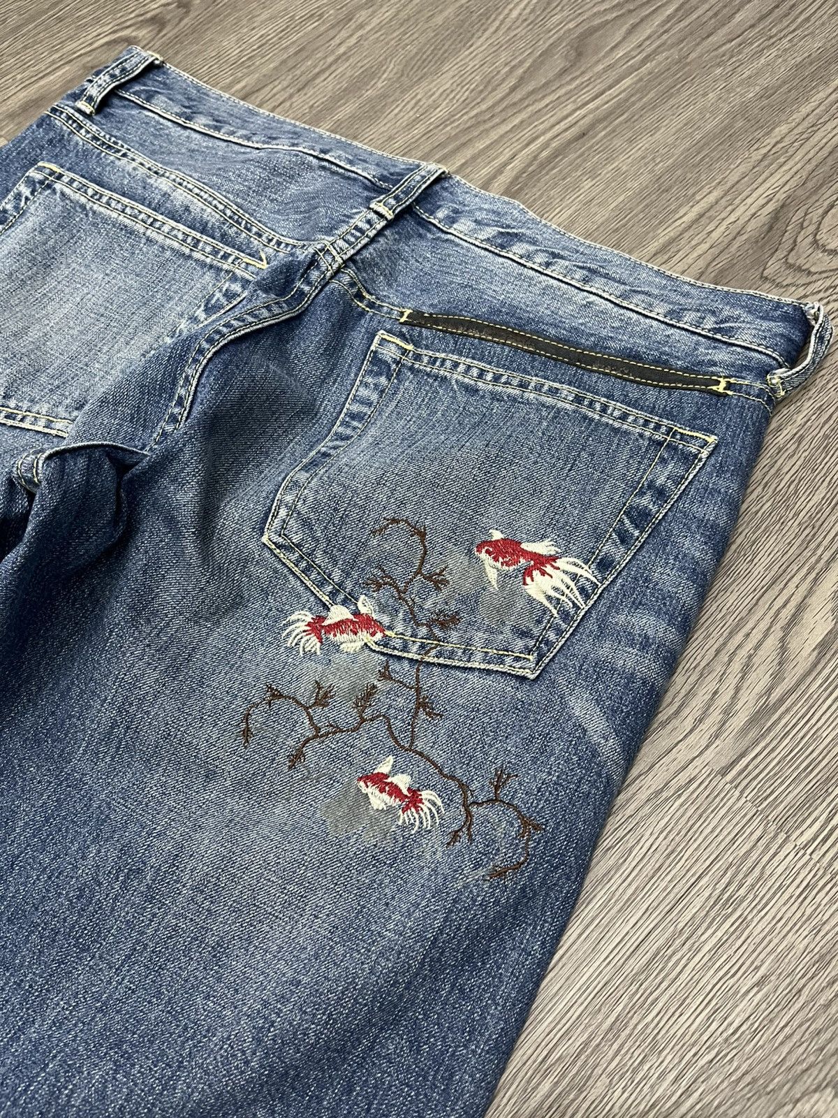 Japanese Brand 🇯🇵Vtg Takeo Kikuchi Koi jeans 🇯🇵 Size US 35 - 4 Thumbnail