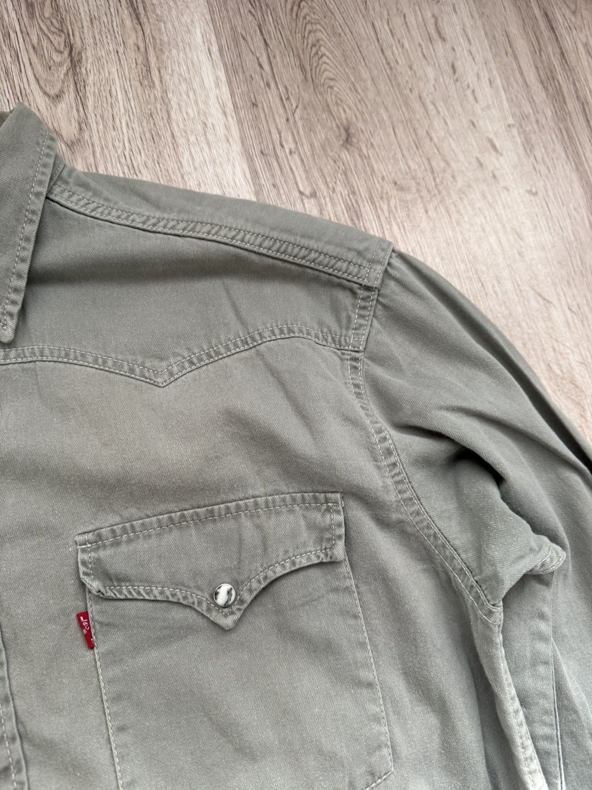 Levi's Vintage 90s Levi’s Western Shirt Green Khaki Red Tab Size M Size US M / EU 48-50 / 2 - 11 Thumbnail
