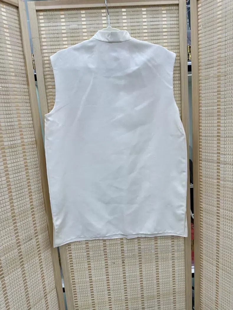 Hermes Hermes White Silk Sleeveless Top Size XS / US 0-2 / IT 36-38 - 2 Thumbnail