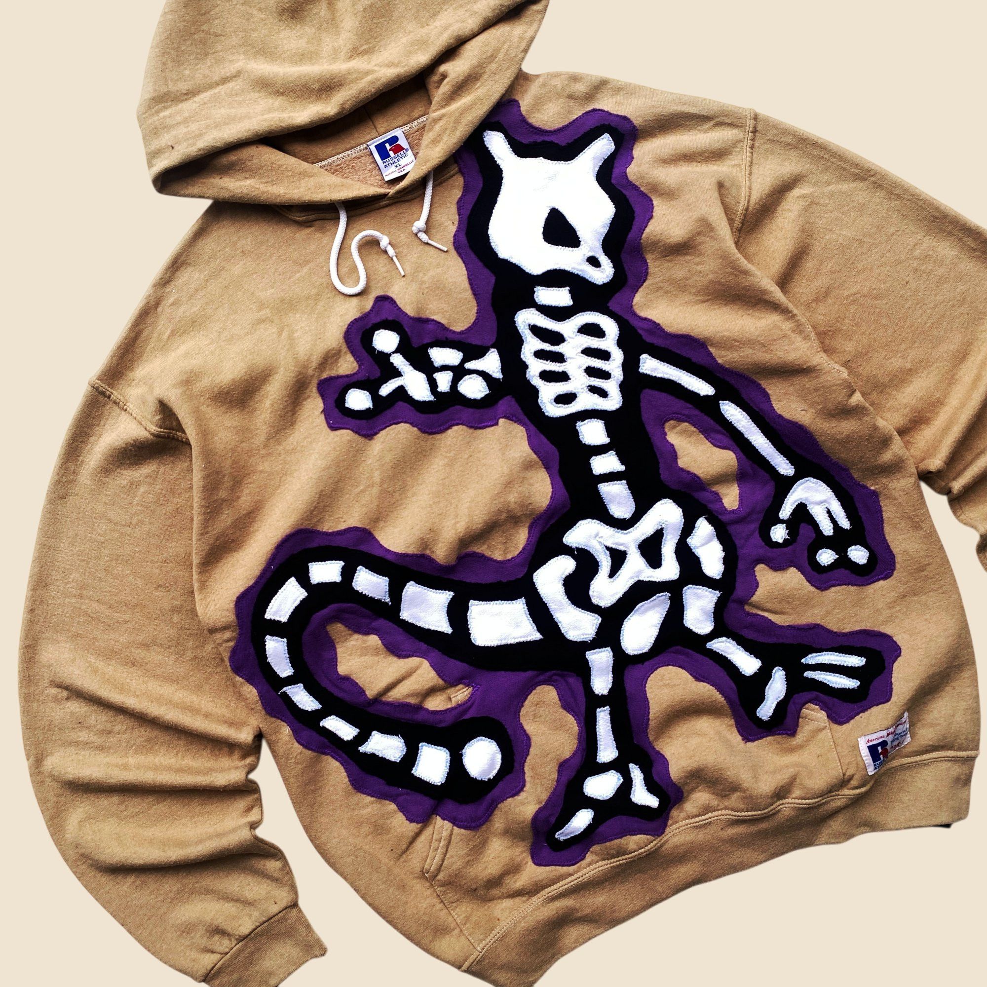 Handmade 1 OF 1 REWORKED POKE DRIP MEWTWO SKELETON HOODIE SIZE XL Size US XL / EU 56 / 4 - 4 Thumbnail