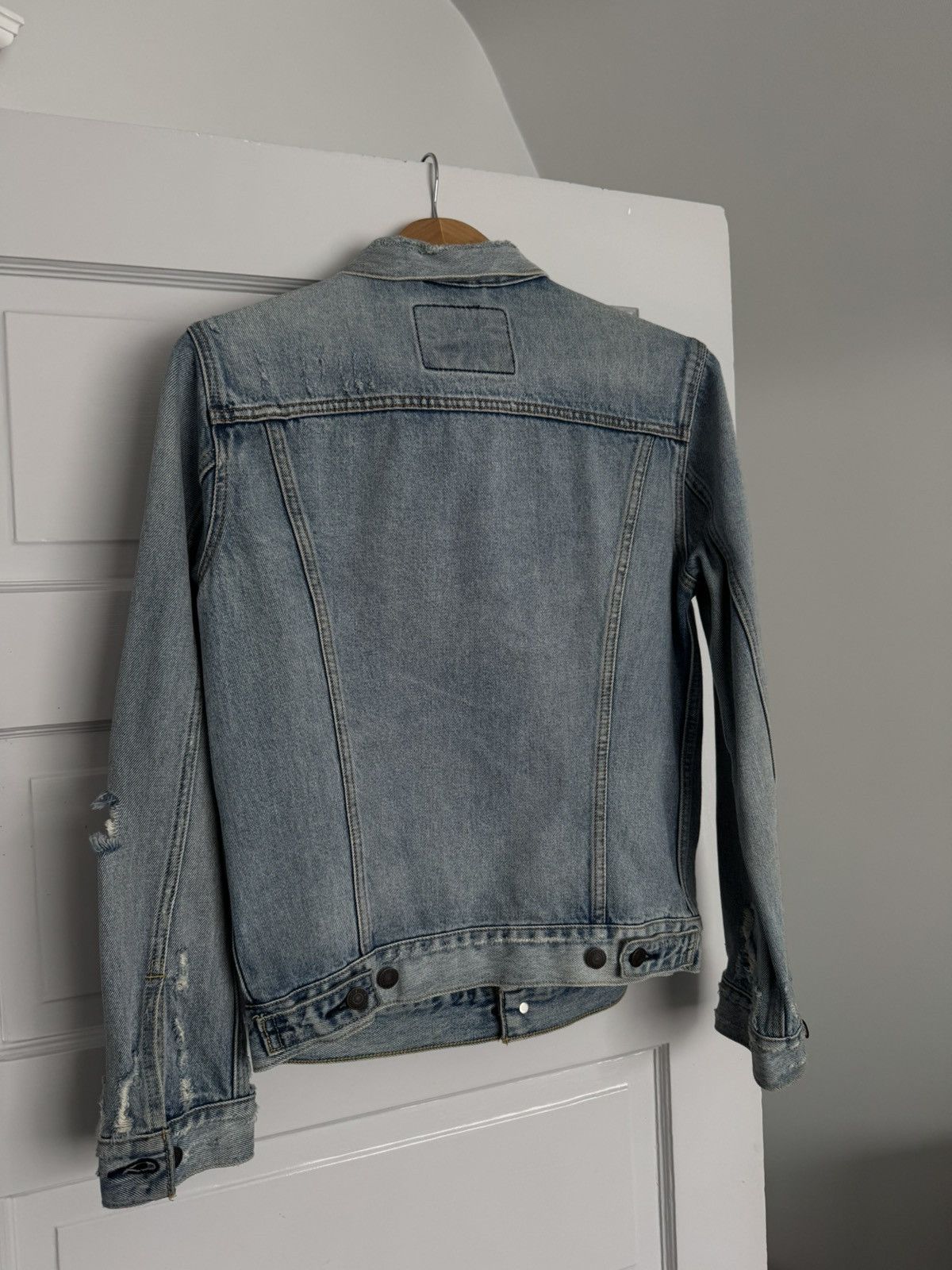 Levi's Vintage levi’s denim jacket size S Size US S / EU 44-46 / 1 - 3 Thumbnail