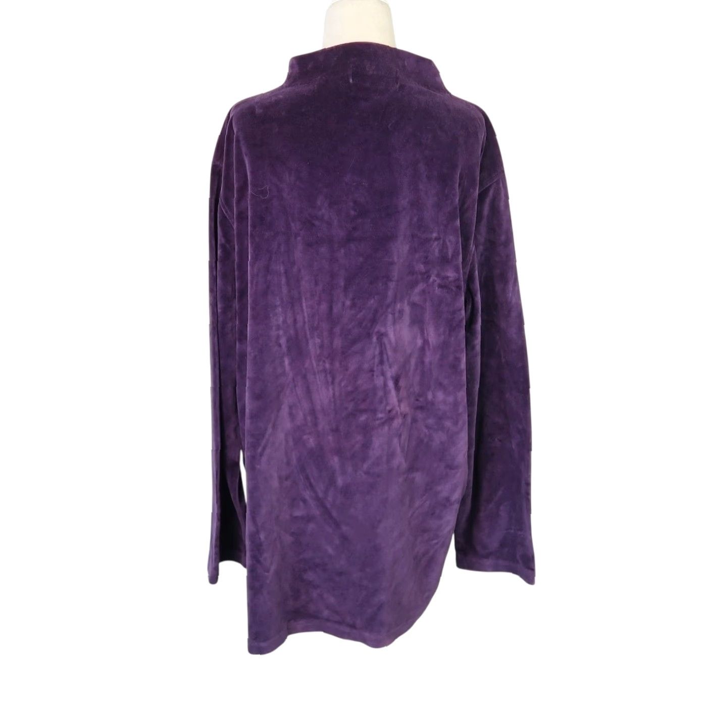 Jones New York VINTAGE Jones Wear Purple Velour Velvet Mockneck Tunic Top XL Women Velour Mock Neck Tunic 90s Nightfall Purple Ladies Blouse Size XL / US 12-14 / IT 48-50 - 4 Thumbnail