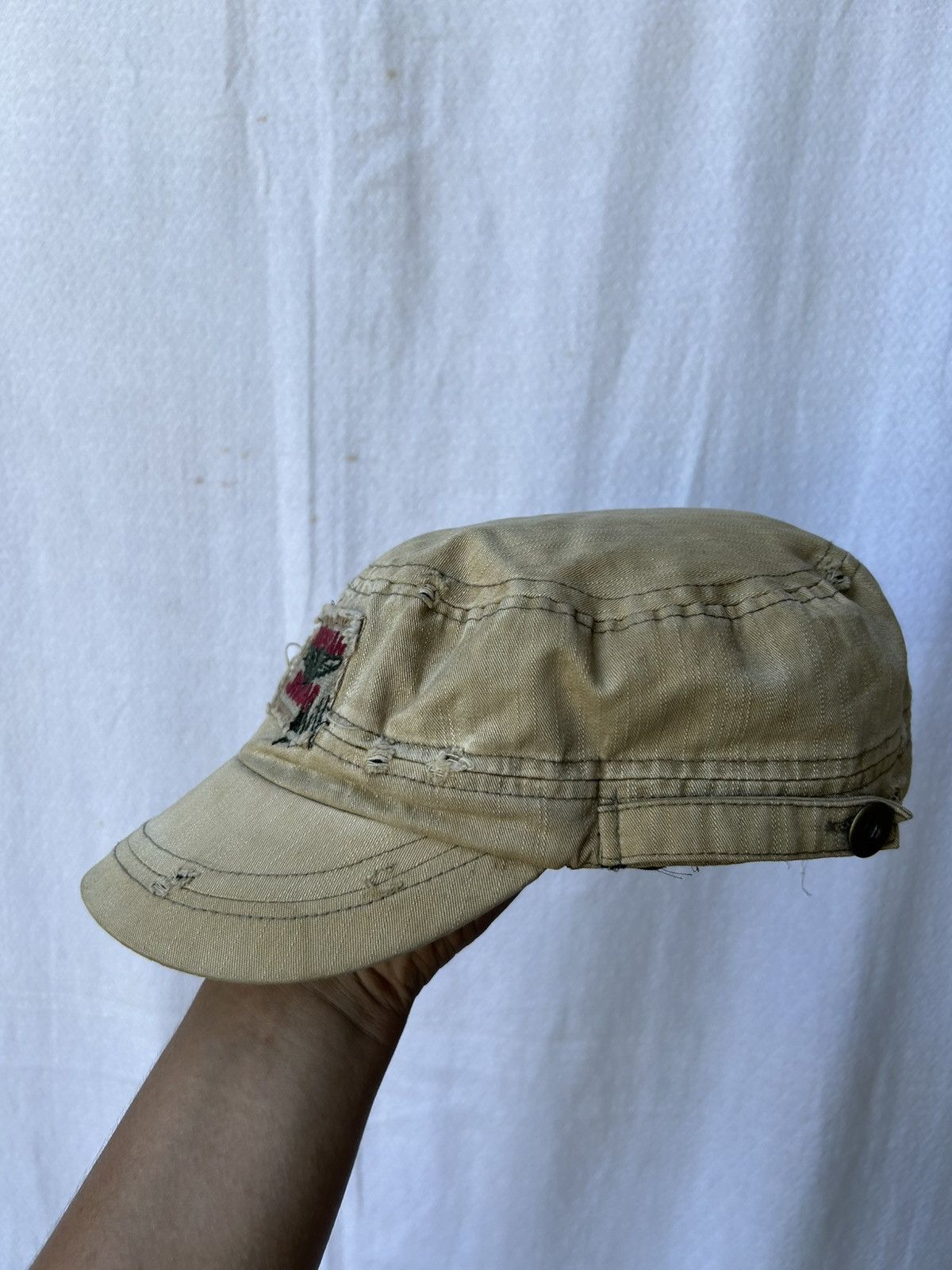 If Six Was Nine × Japanese Brand × Le Grande Bleu (L.G.B.) American inside46 distressed patch style hats Size ONE SIZE - 3 Thumbnail