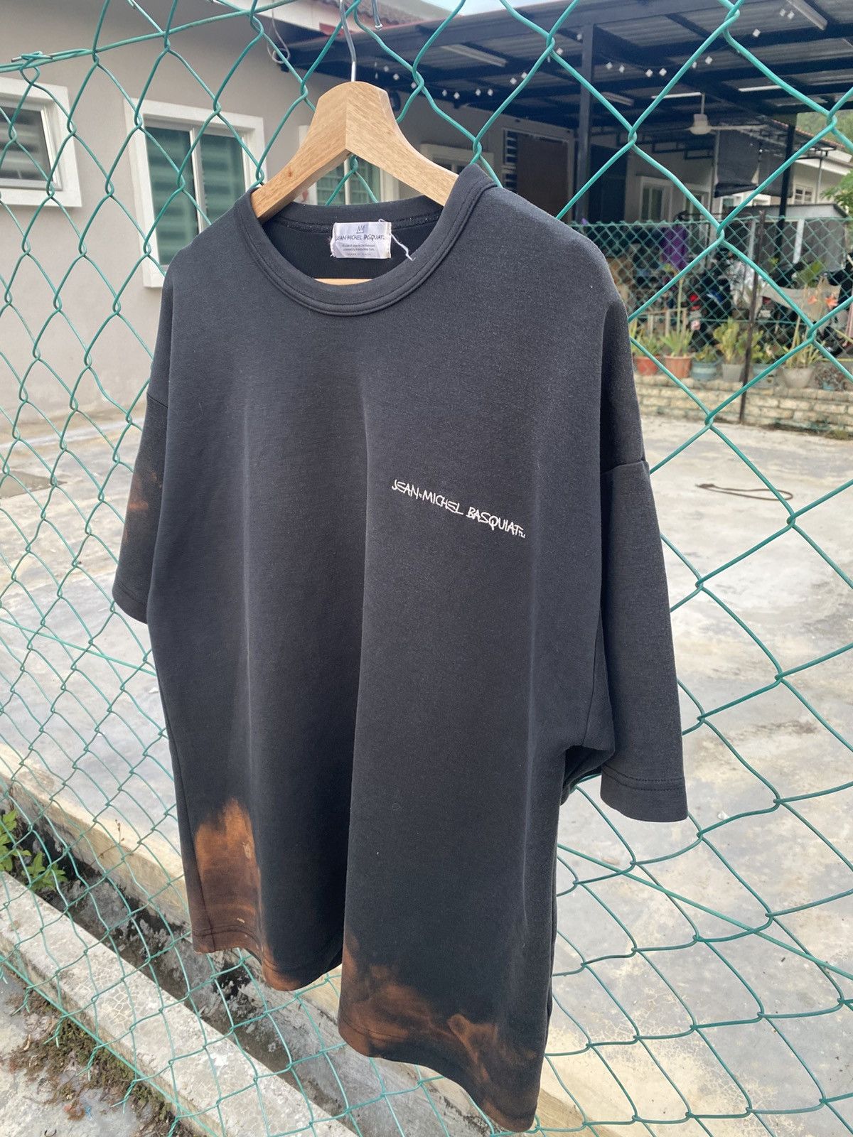 Jean-Michel Basquiat Distressed Jean Michel Basquiat tshirts Size US L / EU 52-54 / 3 - 3 Thumbnail