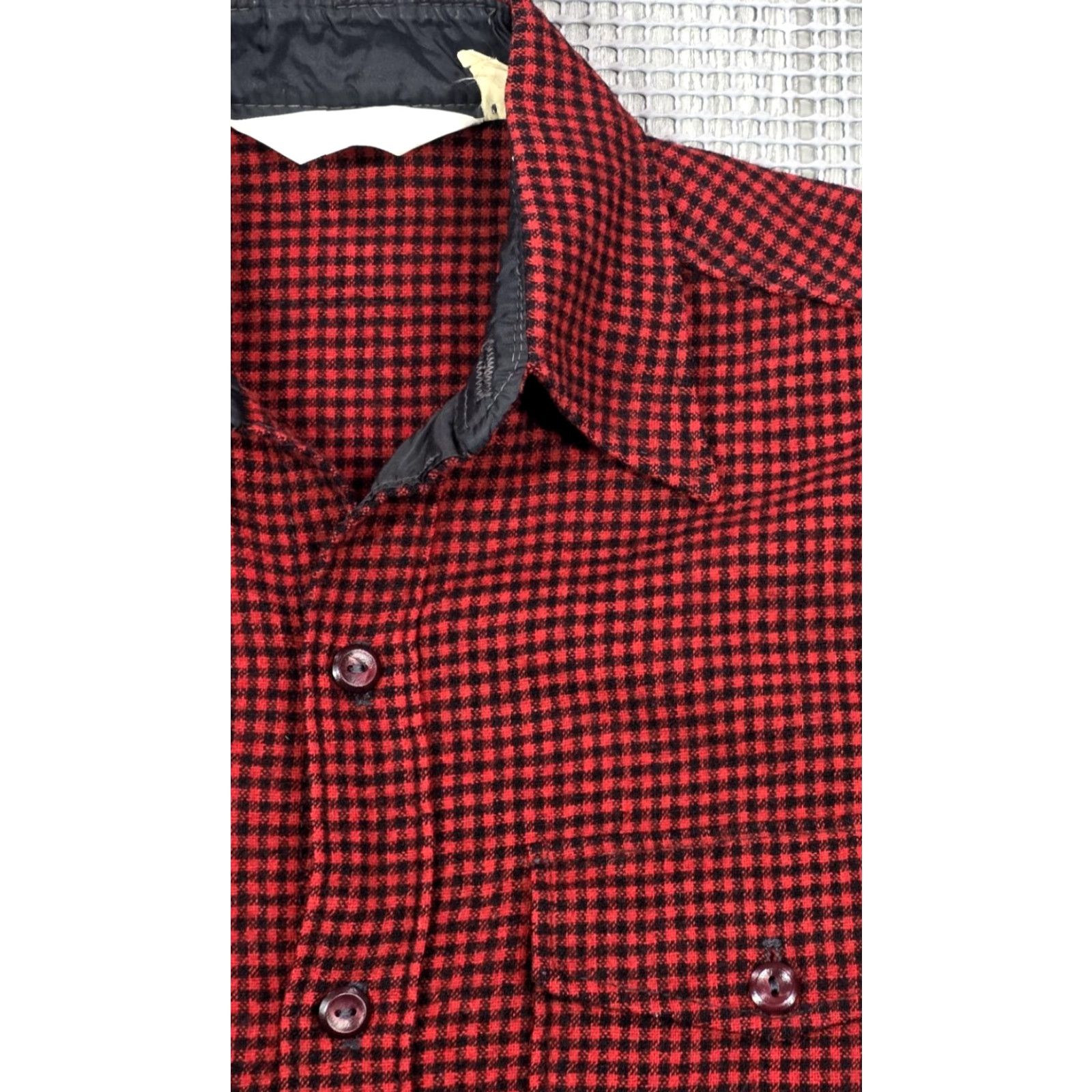 Vintage VINTAGE Woolrich Wool Shirt Mens Long Sleeve M Flannel Red Black Plaid Button Up USA Size US M / EU 48-50 / 2 - 3 Thumbnail