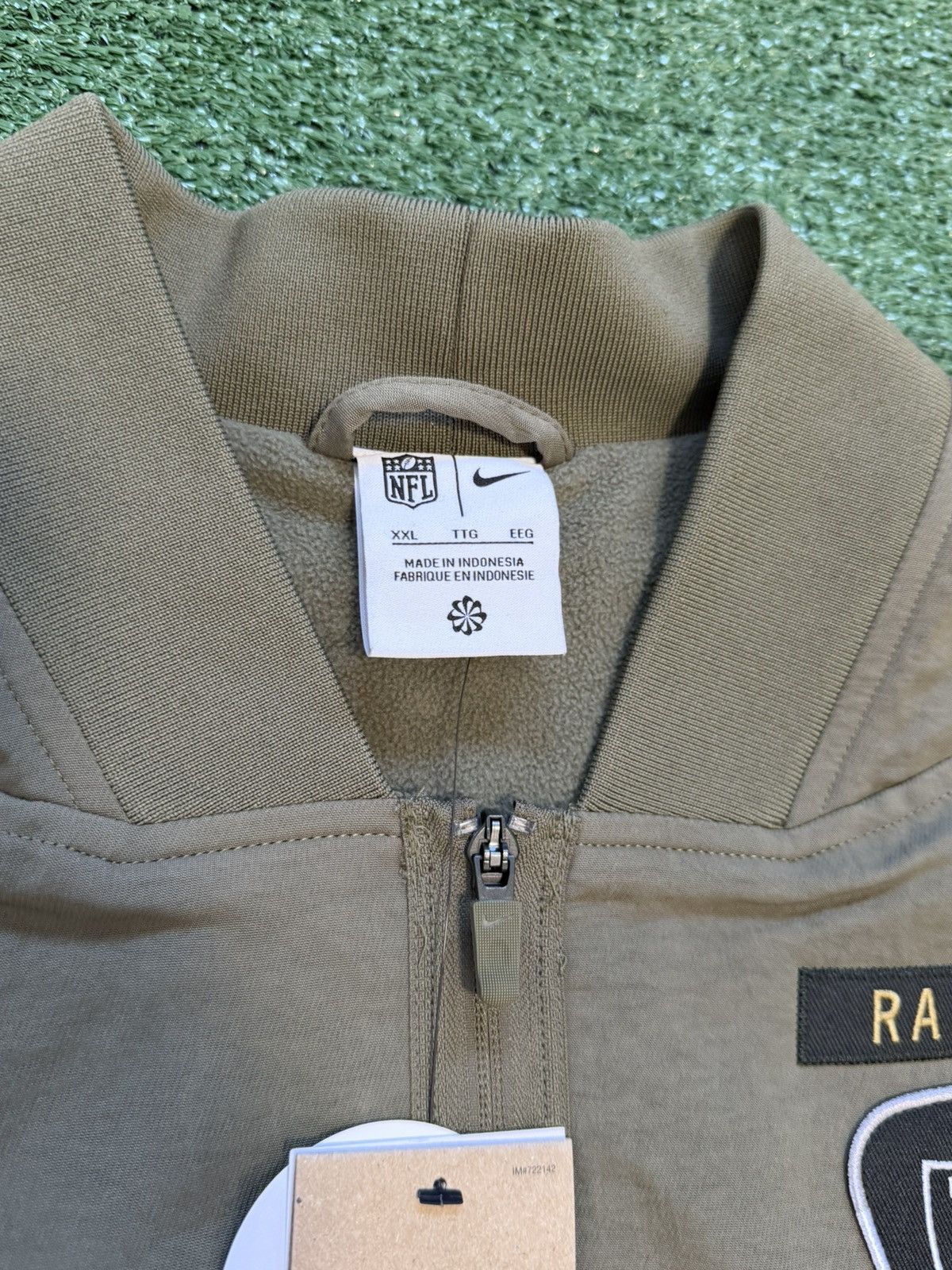 Nike Las Vegas Raiders Men’s 2XL Nike NFL Salute to Service Full Size US XXL / EU 58 / 5 - 4 Thumbnail