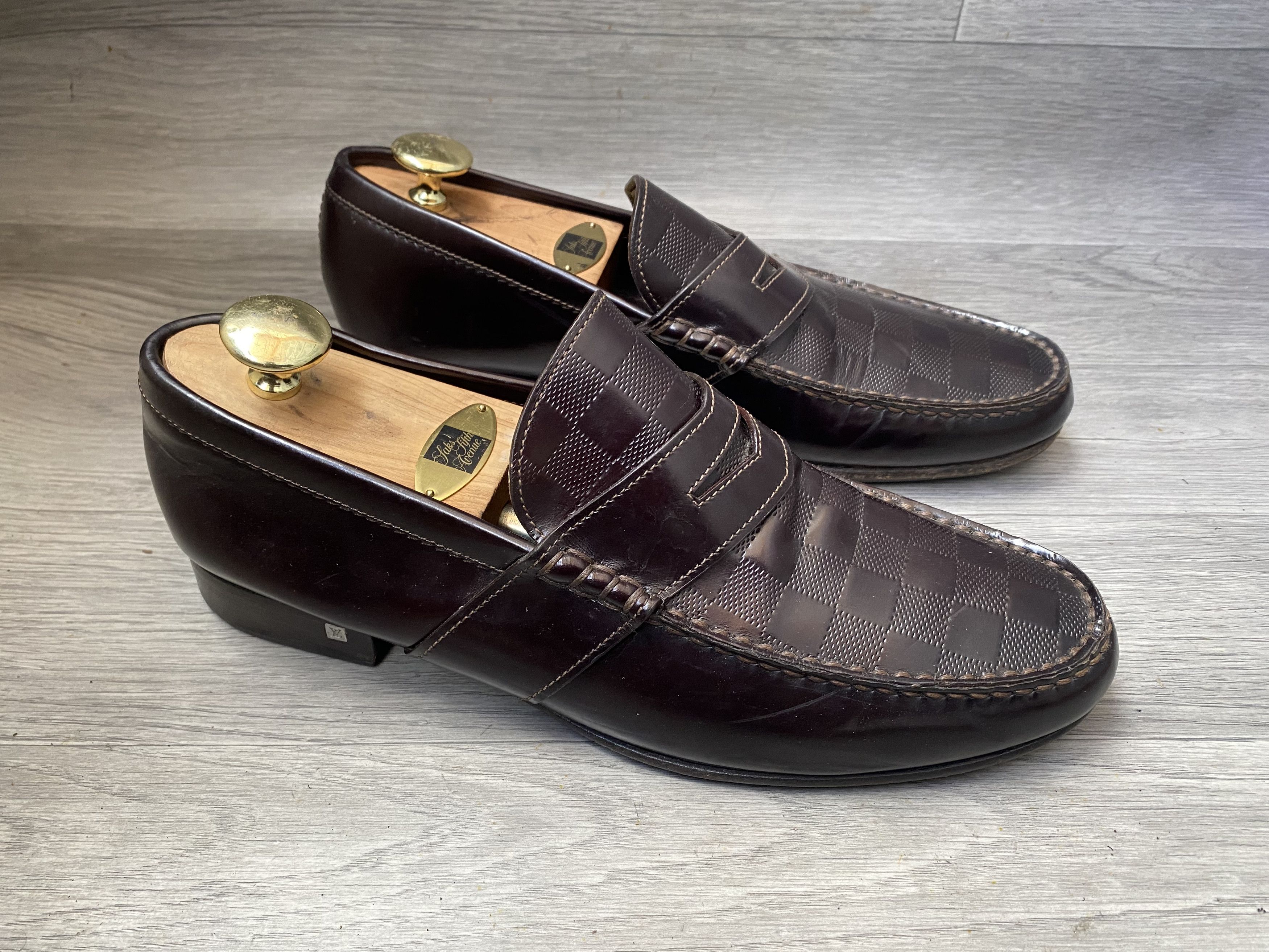 Louis Vuitton Louis Vuitton damier burgundy slip on penny loafer Size US 9.5 / EU 42-43 - 7 Thumbnail