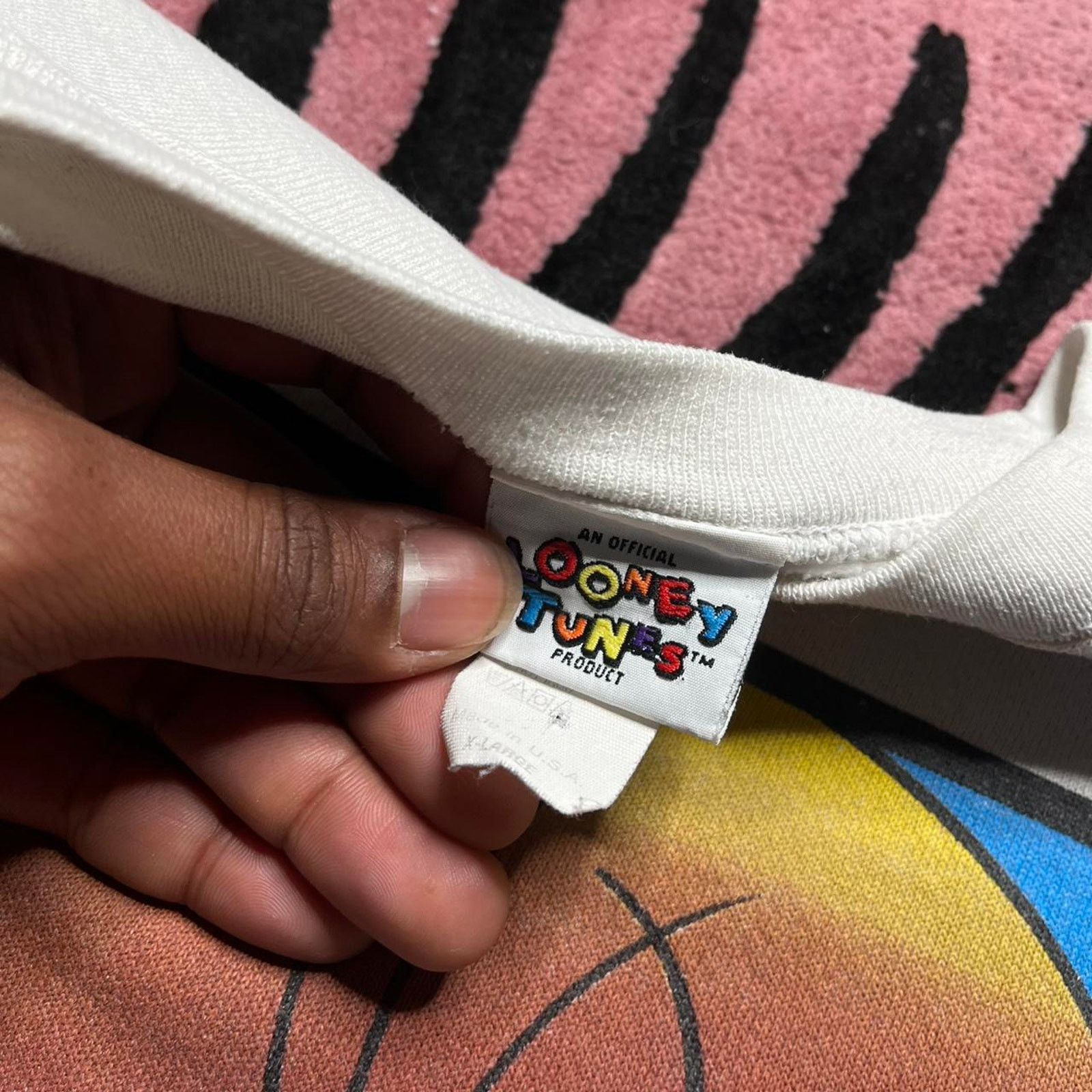 Vintage × Warner Bros Vintage 90’s Looney Tunes Tweety Bird Graphic Sweatshirt Size US XL / EU 56 / 4 - 4 Thumbnail