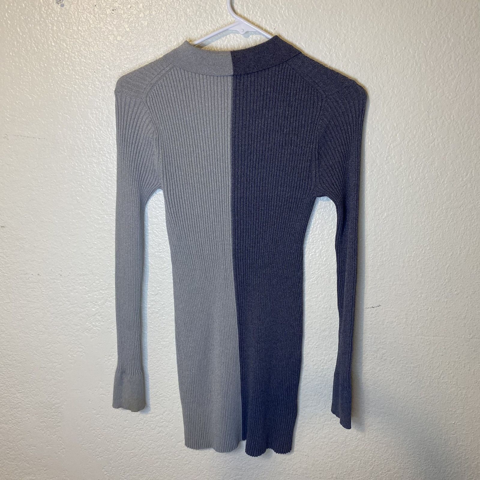 Staud Staud Milton Fama Gray Colorblock Ribbed Long Sleeve Shirt S Size S / US 4 / IT 40 - 9 Thumbnail
