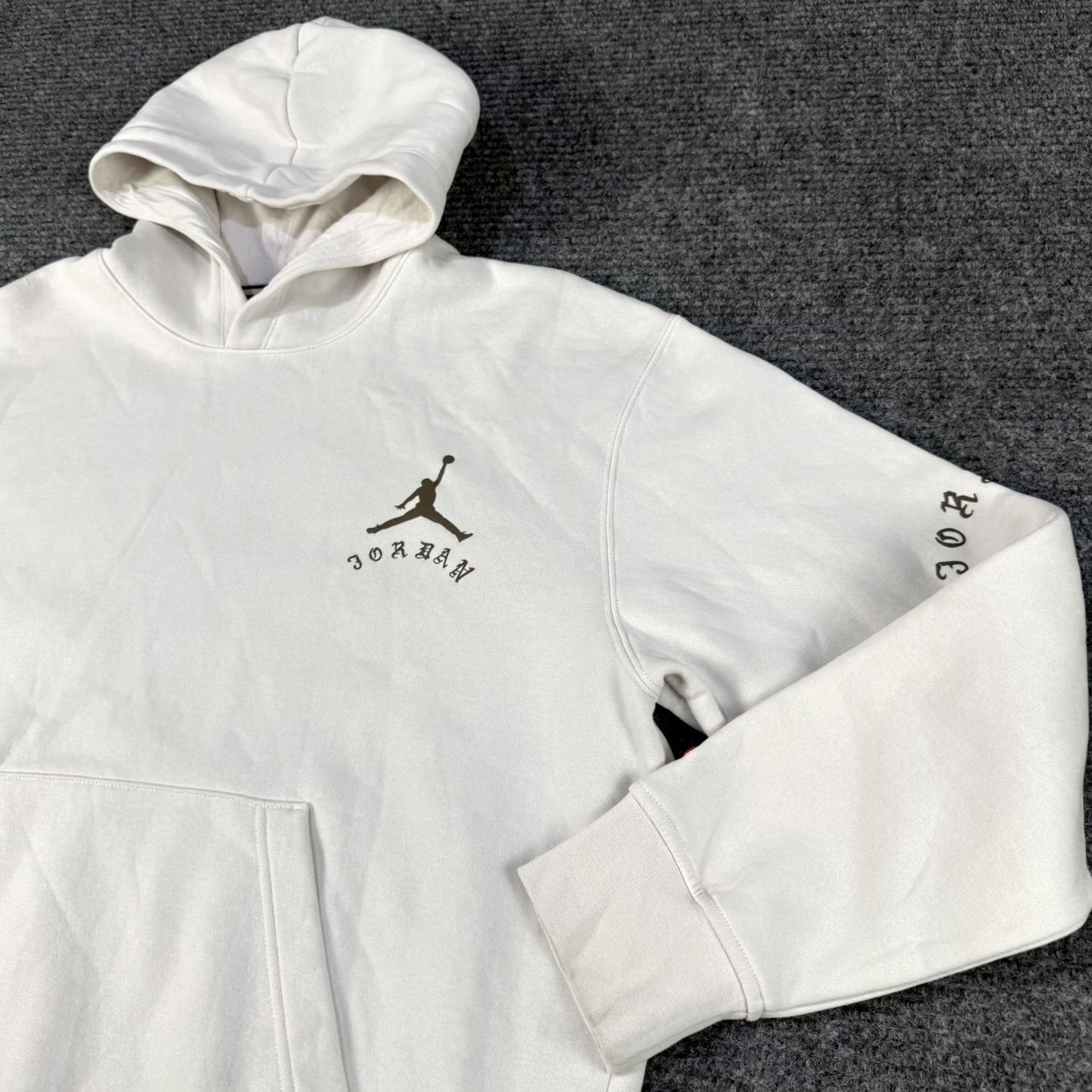 Jordan Brand Jordan Pullover Hoodie Mens Large White Artist Series Jumpman Graphic DX9706-030 Size US L / EU 52-54 / 3 - 2 Thumbnail