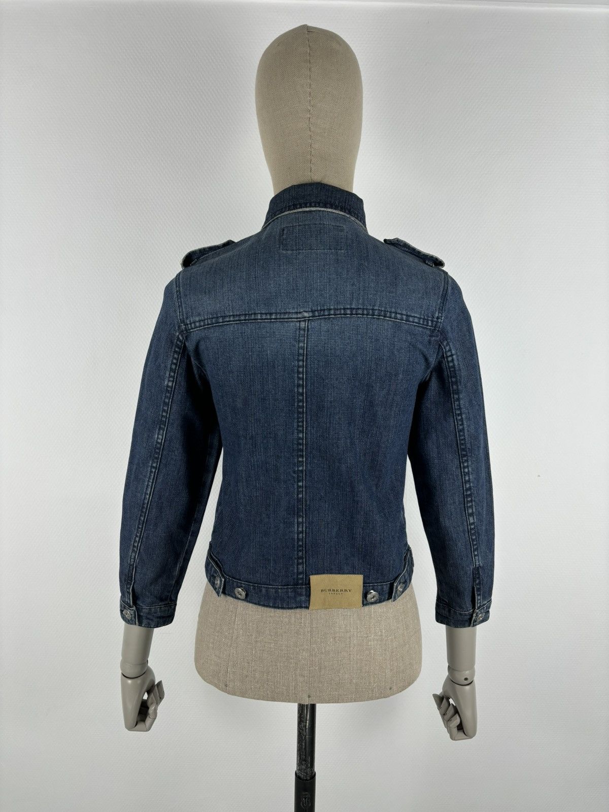 Burberry × Burberry Prorsum × Vintage BURBERRYS Nova Check Trim Denim Blue Trucker Buttons Jacket Jean Crop Bomber XS-S Size XS / US 0-2 / IT 36-38 - 4 Thumbnail