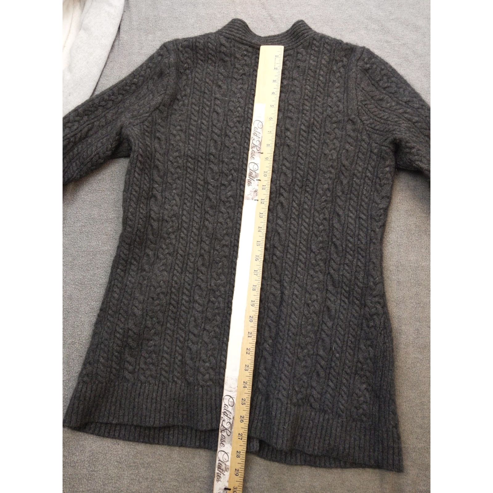 Duluth Trading Company Duluth Trading Co Womens XL Gray Cashmere Blend Wool Knit Cable Knit Cardigan Pockets Sweater Size XL / US 12-14 / IT 48-50 - 4 Thumbnail