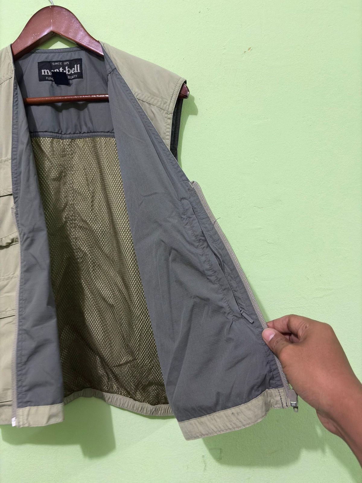 Montbell VTG Montbell Multi Pocket Vest Design Size US M / EU 48-50 / 2 - 5 Thumbnail