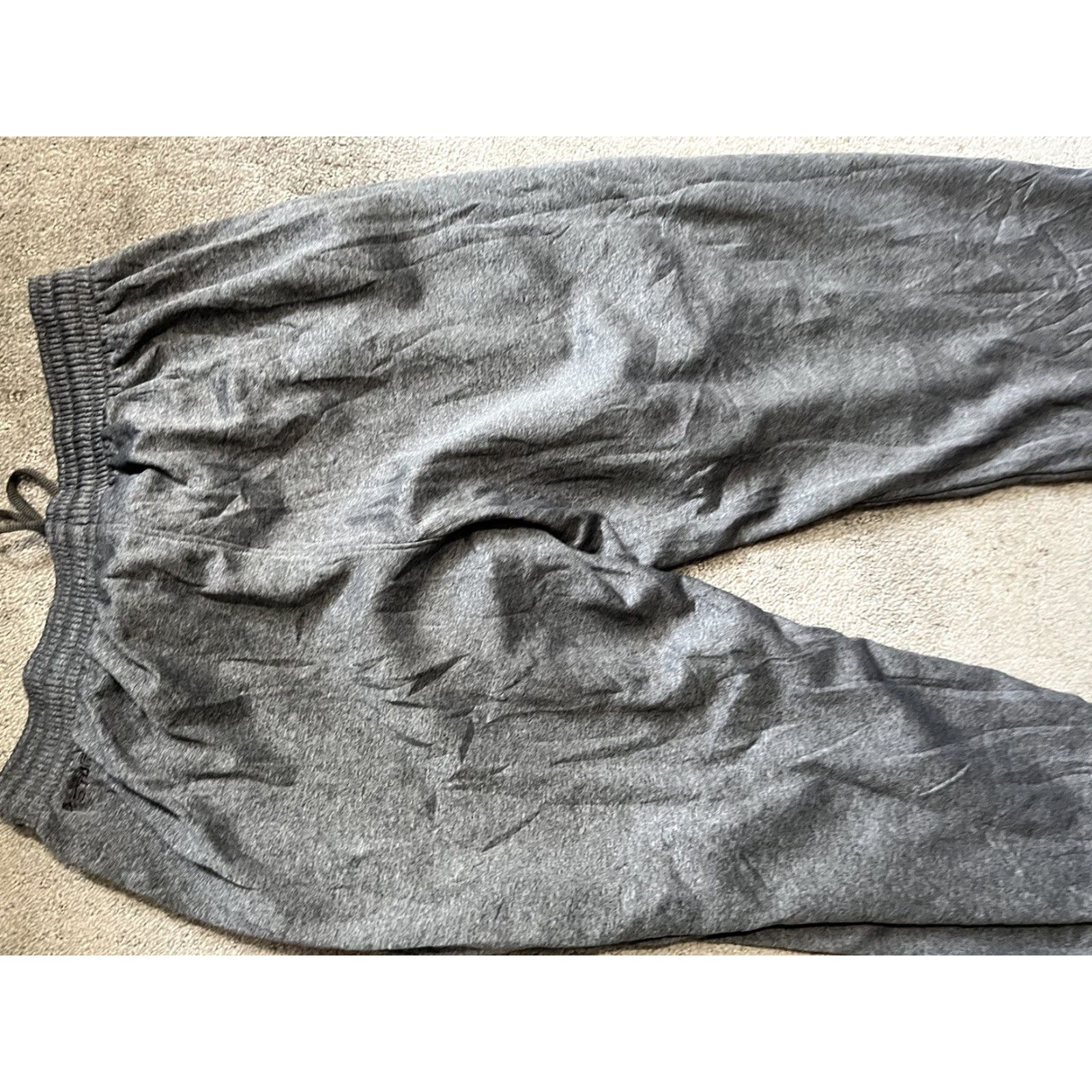 Under Armour Under Armour Men's Size Large Loose Jogger Sweatpants Solid Gray Sweatpants Regular Fit Pockets Logo Activewear Casual Mens Size US 33 - 4 Thumbnail