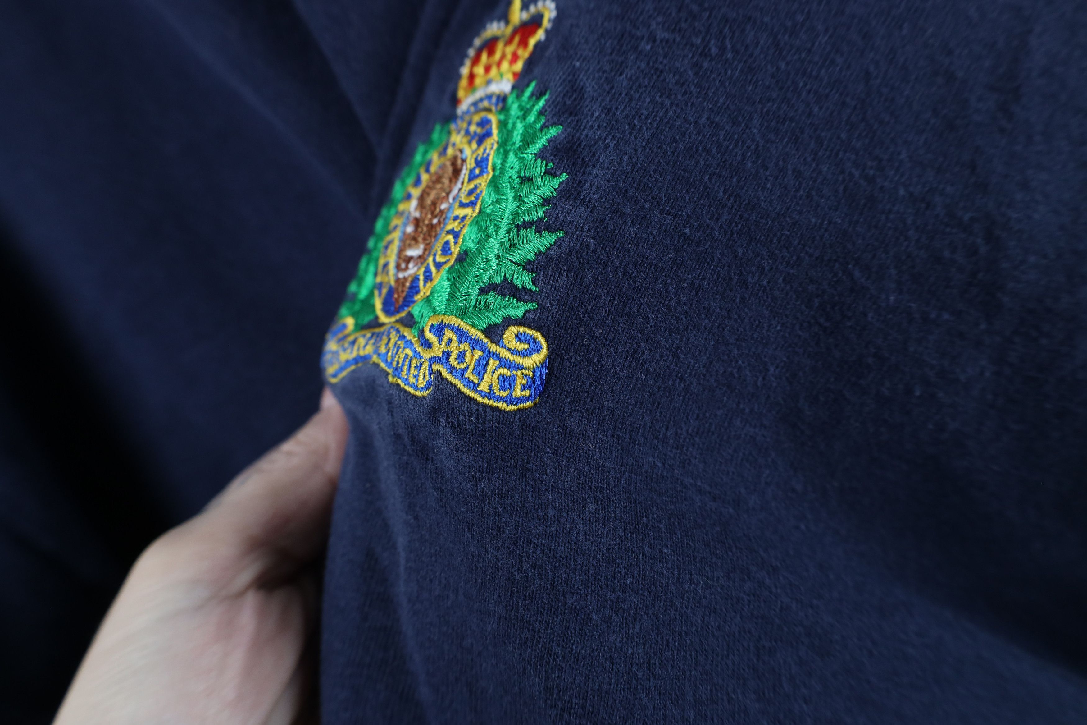 Vintage Vintage 90s Canadian Mounted Police Short Sleeve T-Shirt Size US XL / EU 56 / 4 - 6 Thumbnail