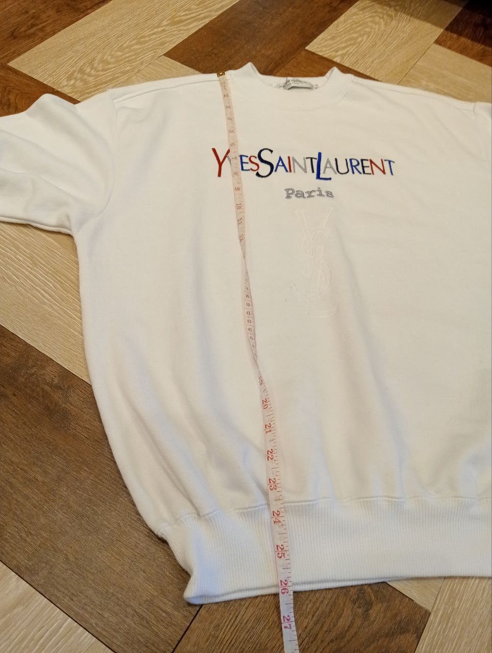 Yves Saint Laurent VINTAGE YVES SAINT LAURENT PARIS SPELL OUT CREWNECK Size US L / EU 52-54 / 3 - 17 Thumbnail