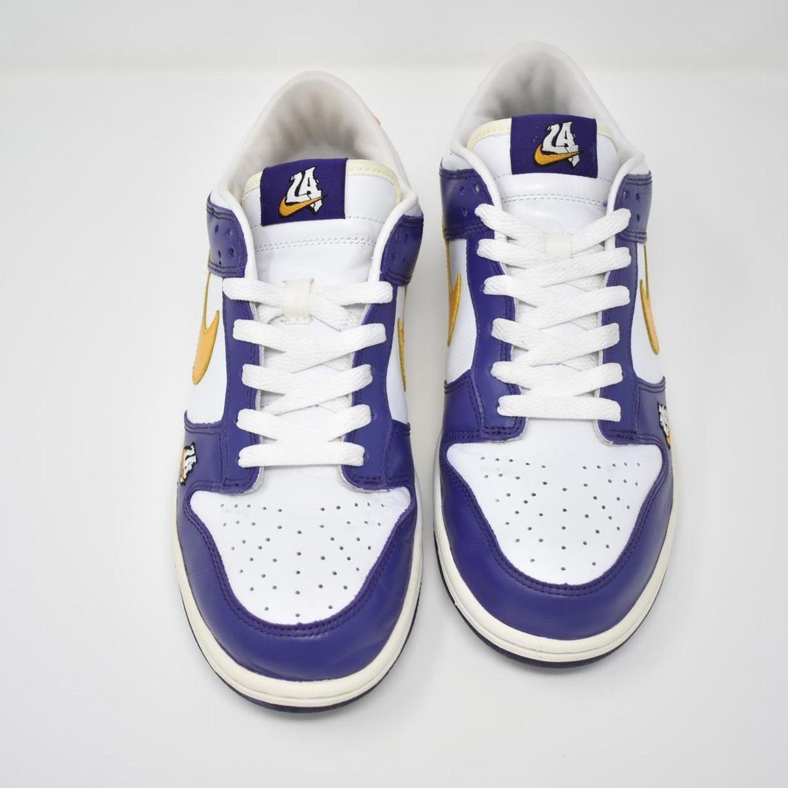 Nike 2005 Nike Dunk Low “Lakers” Size US 7.5 / EU 40-41 - 3 Thumbnail